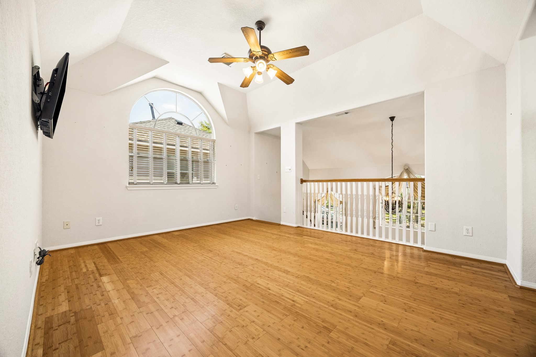 2843 Five Oaks Drive Property Photo 26