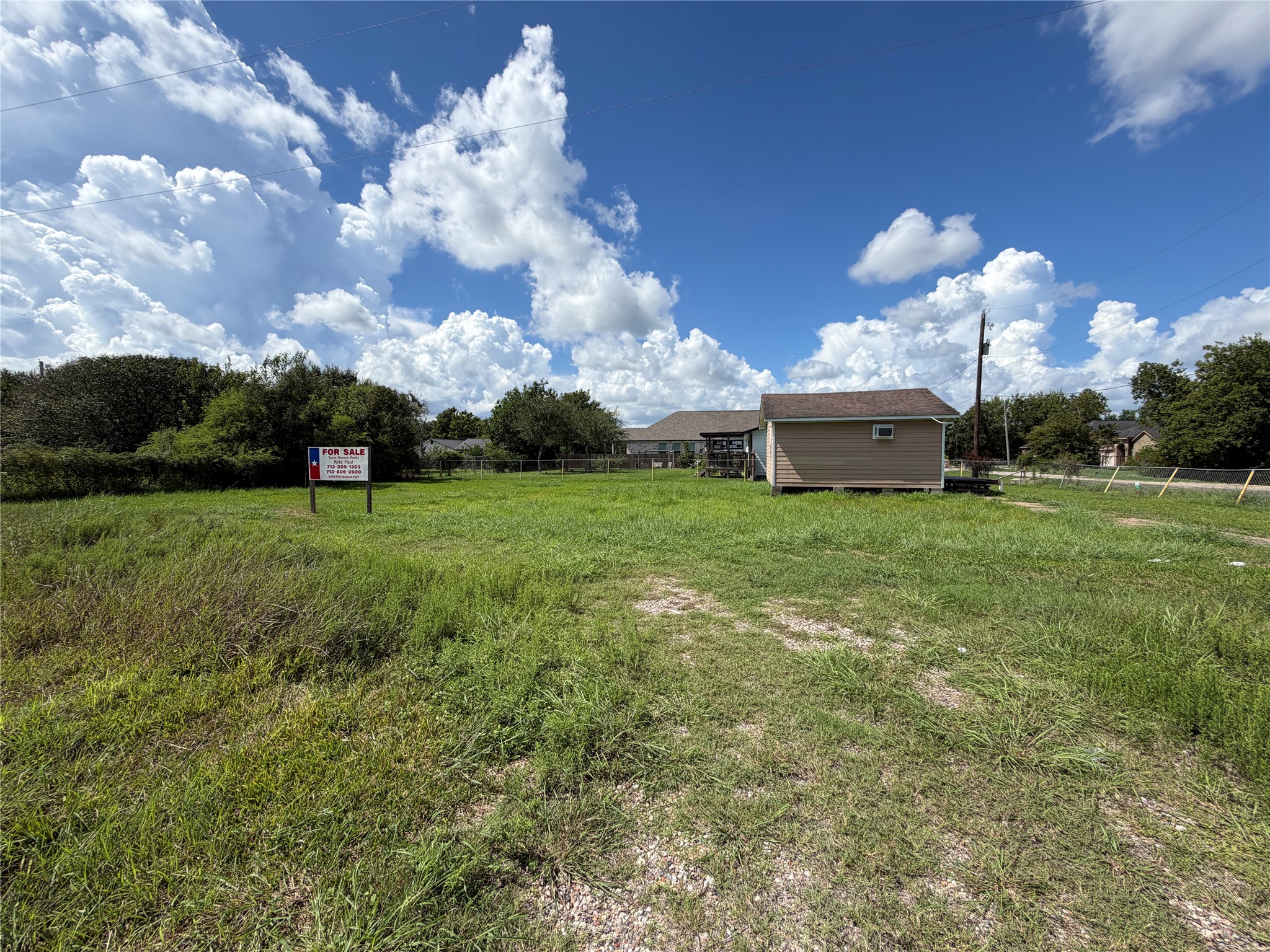 3007 Arkansas Avenue Property Photo 2