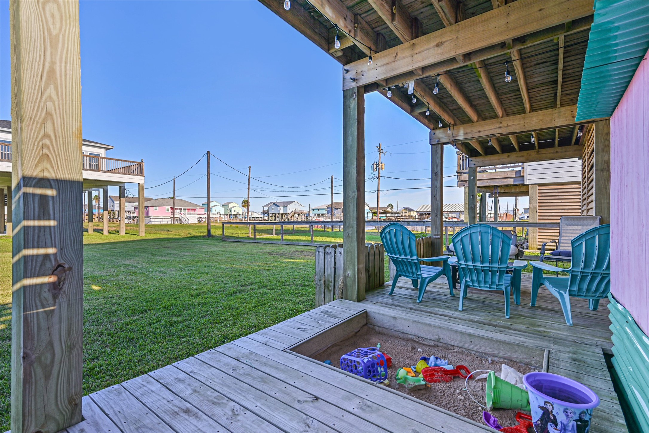 414 Thunder Road Property Photo 10
