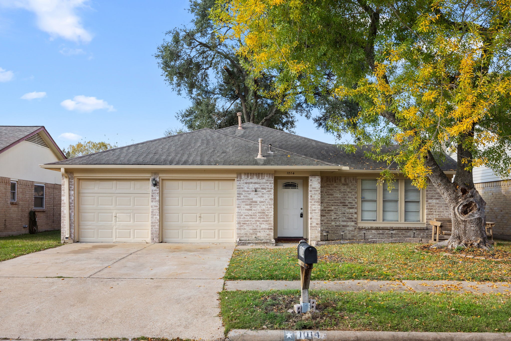 1014 Three Forks Drive Property Photo 1
