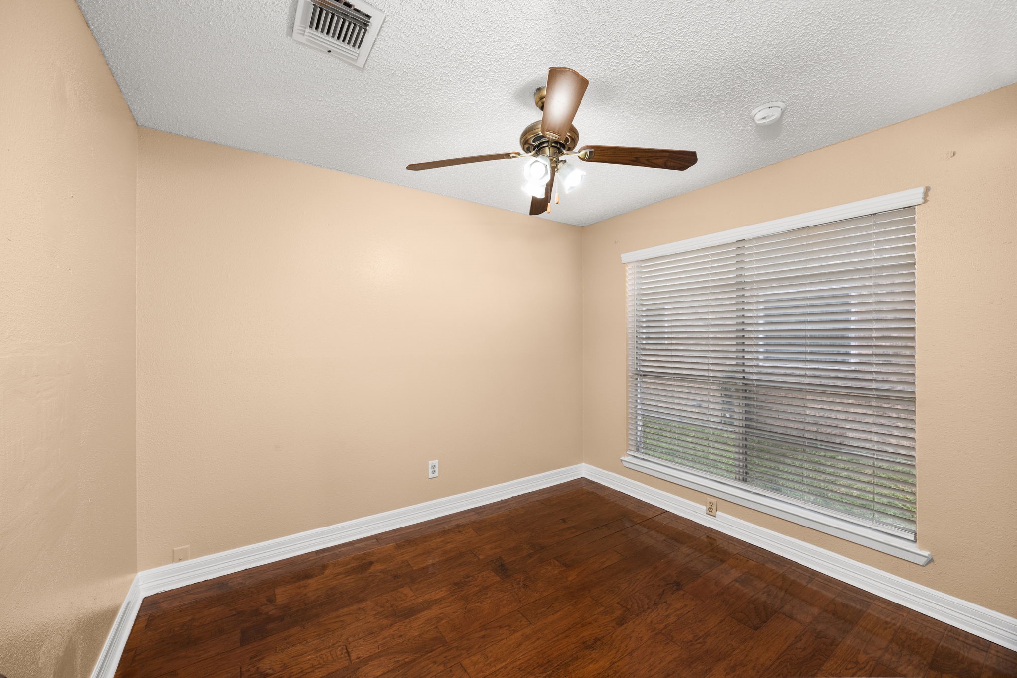 1014 Three Forks Drive Property Photo 15