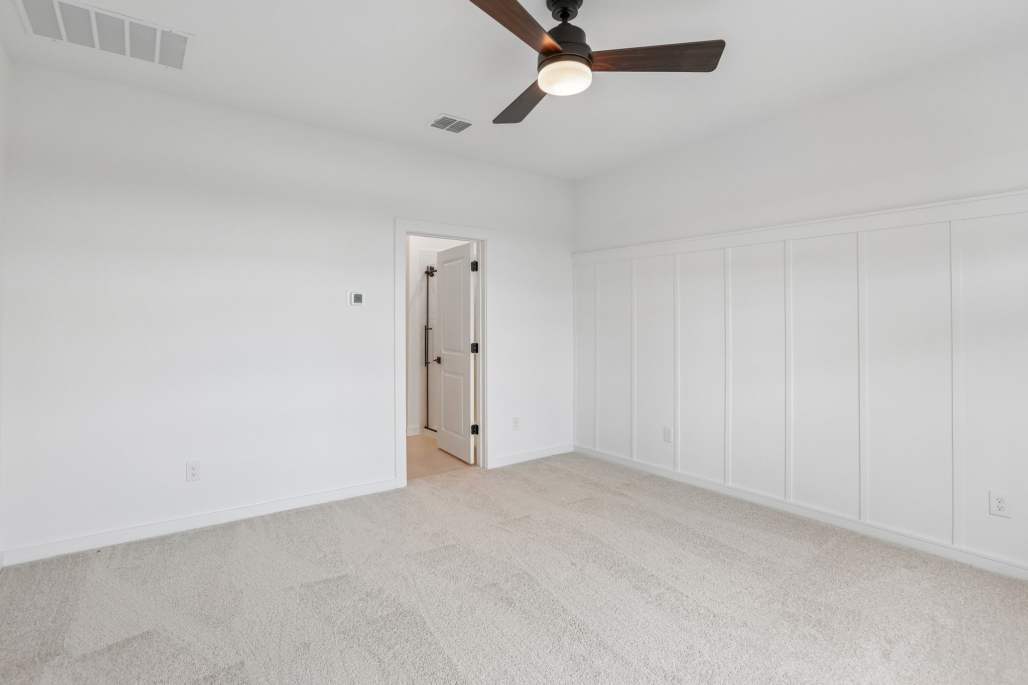 7922 Jade Crest Drive Property Photo 11
