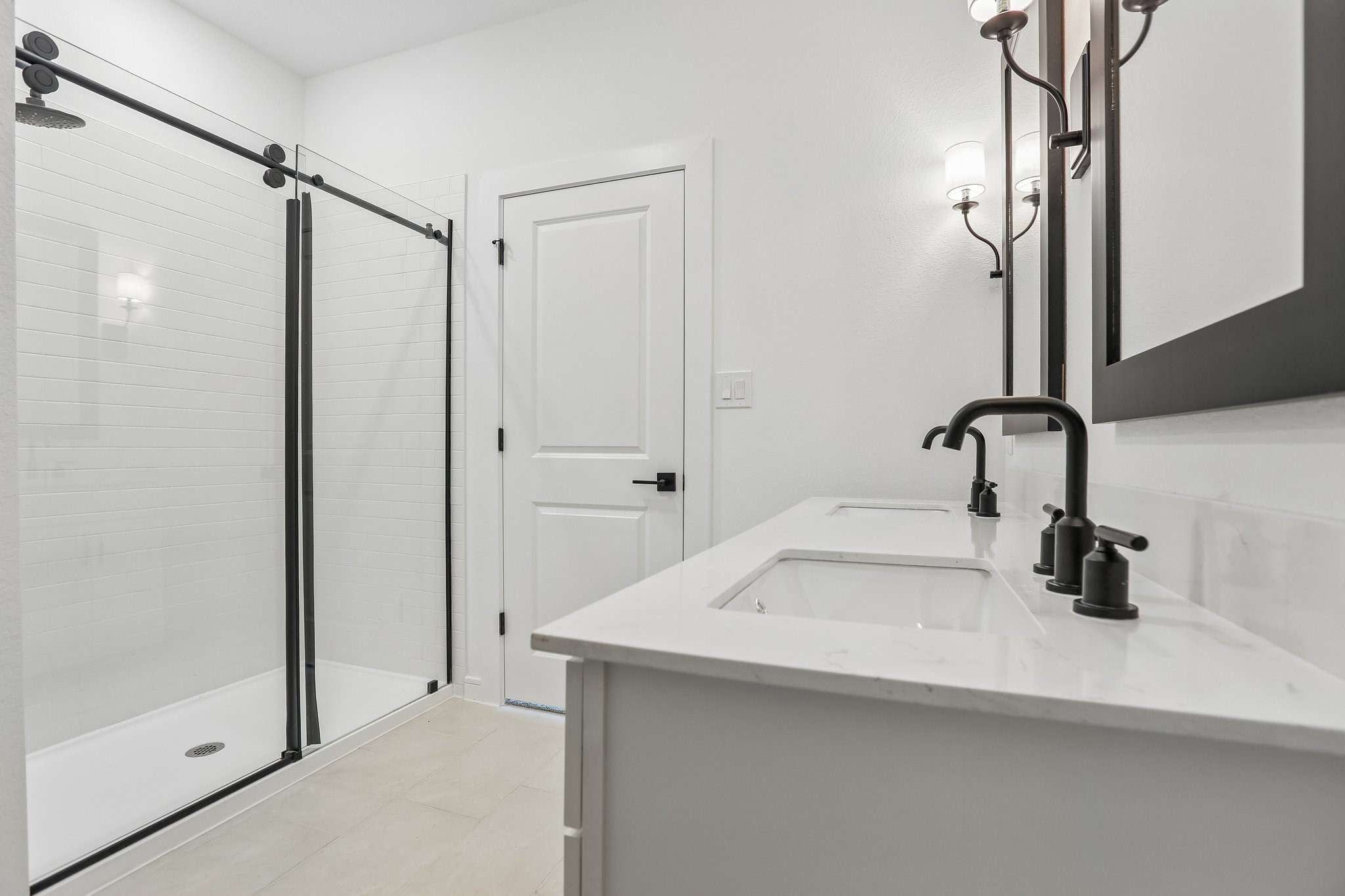 7922 Jade Crest Drive Property Photo 13