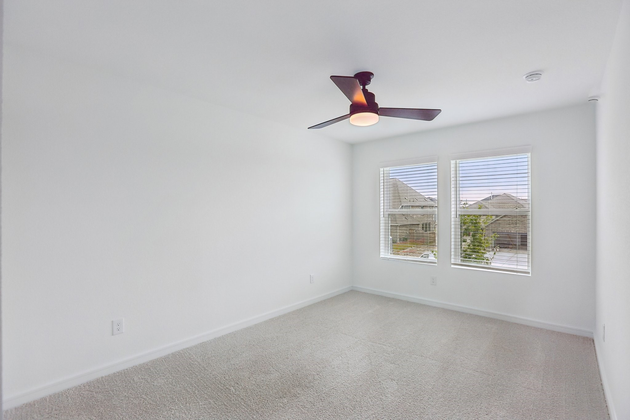 7922 Jade Crest Drive Property Photo 22