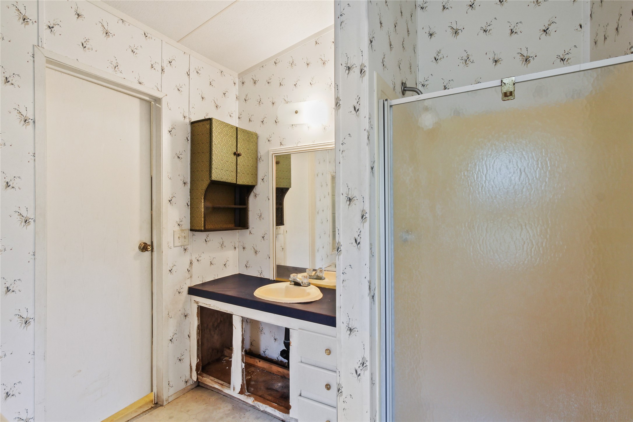 5823 County Road 166 Property Photo 9