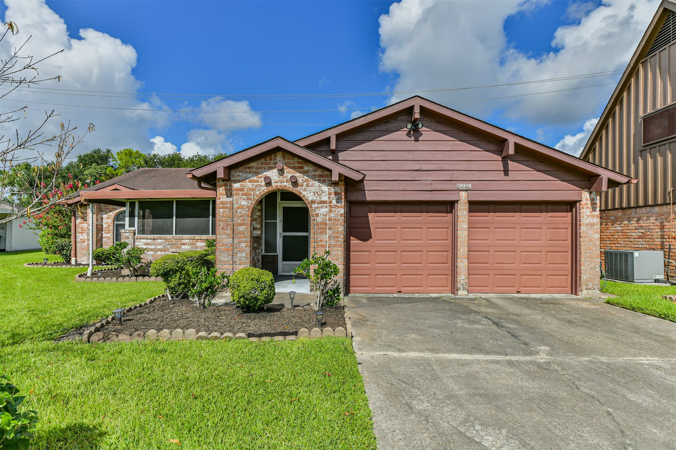 12118 Kirkholm Drive Property Photo 1