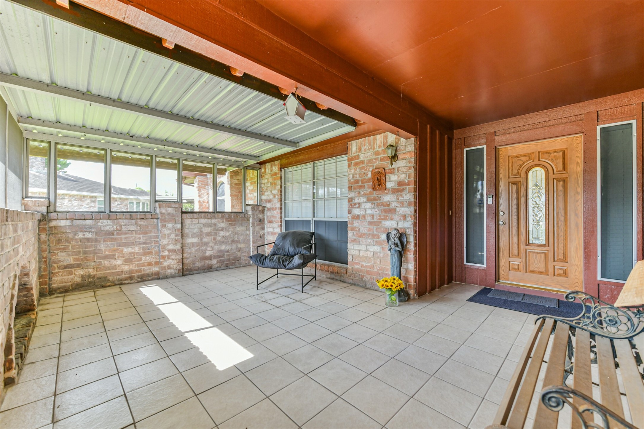 12118 Kirkholm Drive Property Photo 4