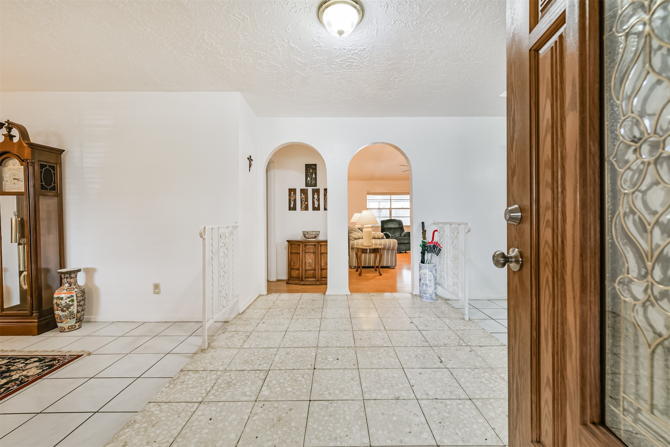 12118 Kirkholm Drive Property Photo 6