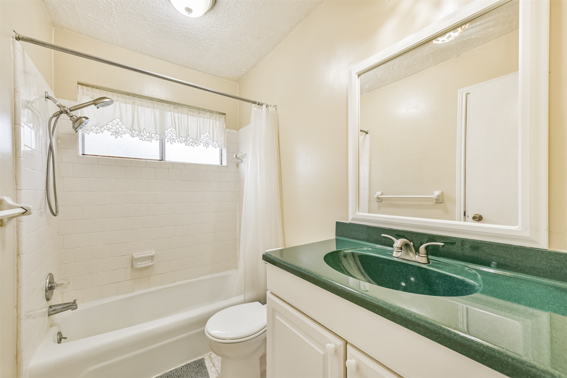 12118 Kirkholm Drive Property Photo 26