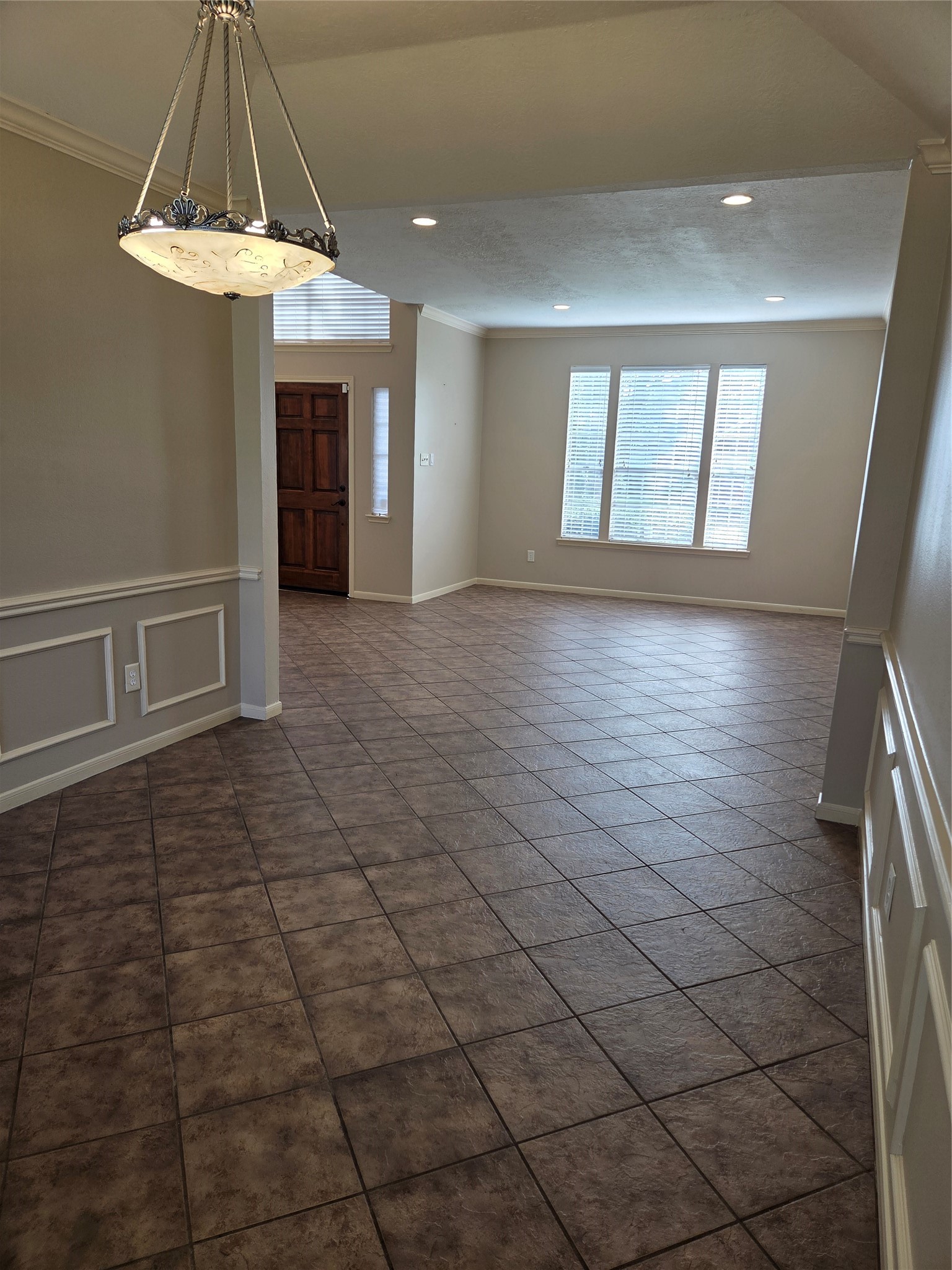 231 Needleleaf Lane Property Photo 2