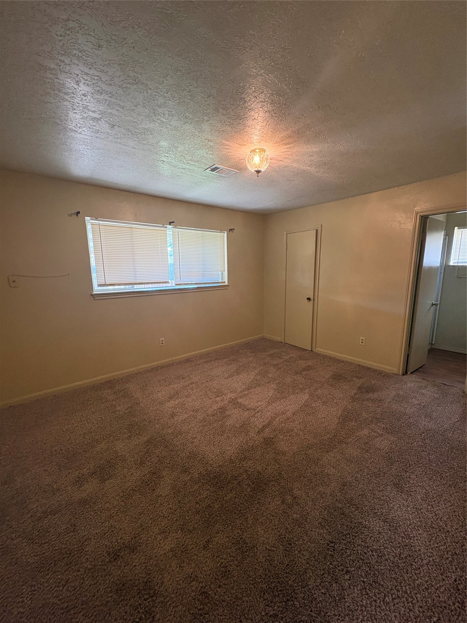 118 Honeysuckle Street Property Photo 10