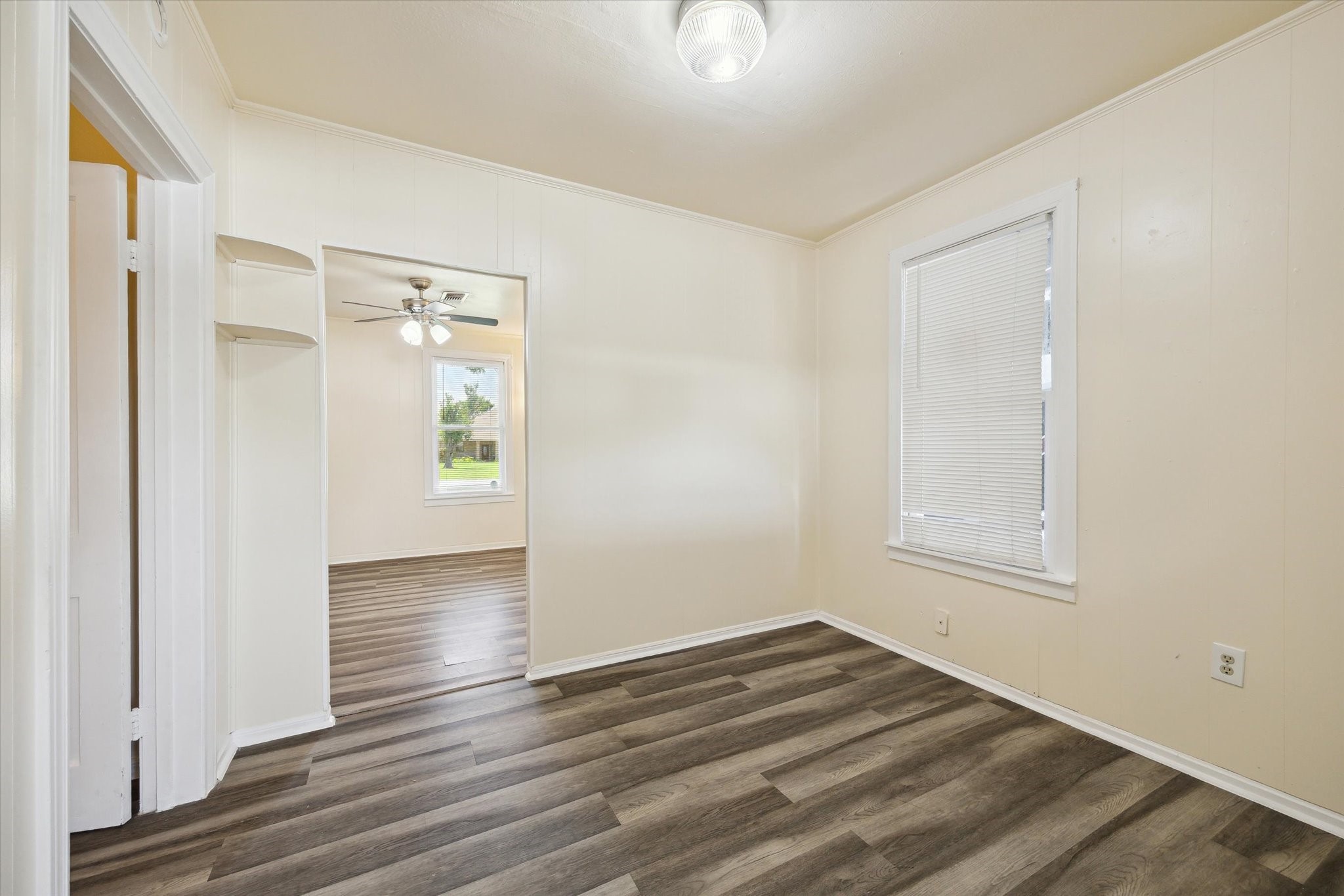 2923 Beverly Road Property Photo 4