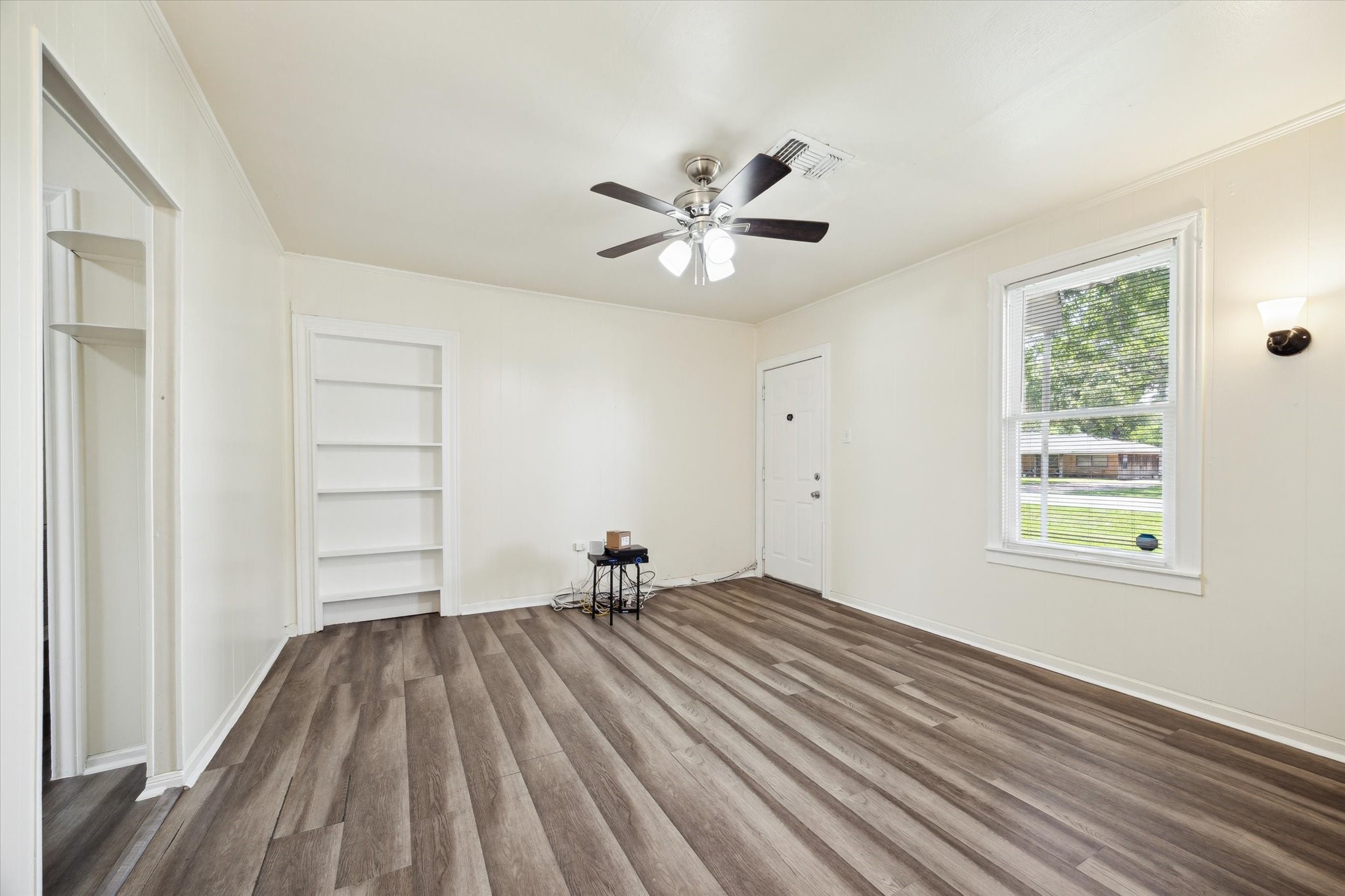 2923 Beverly Road Property Photo 5