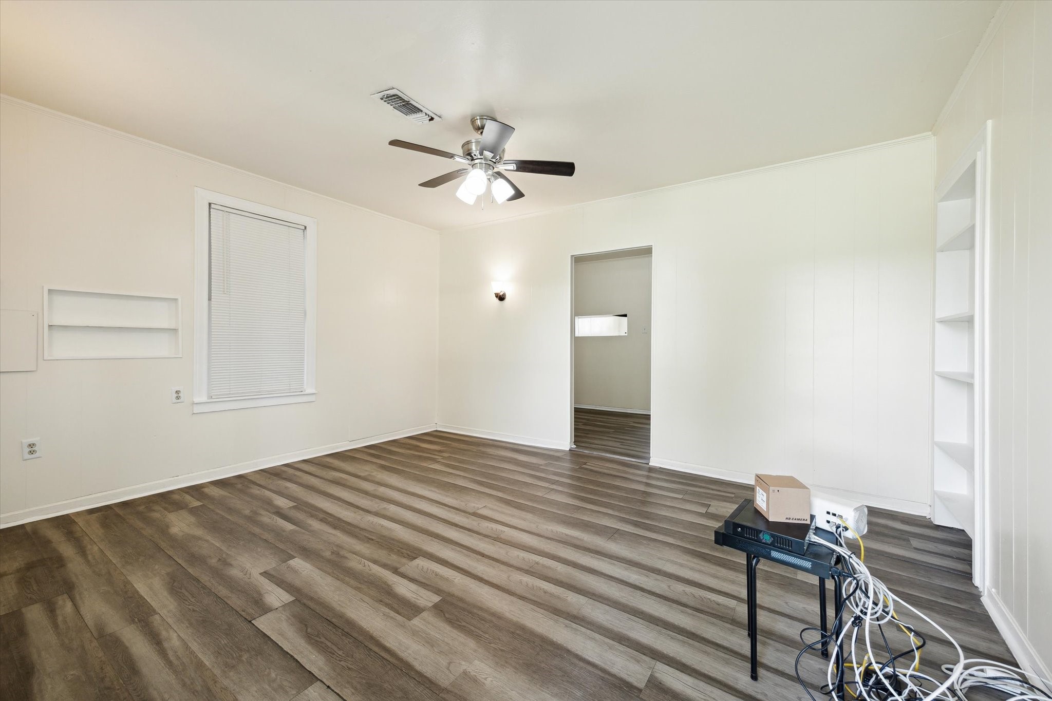 2923 Beverly Road Property Photo 6