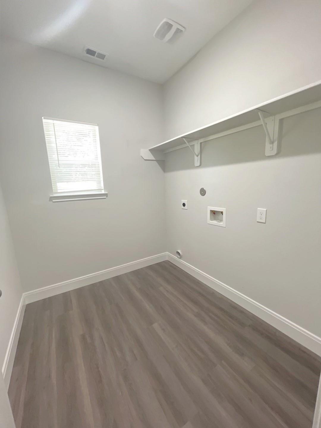 1029 Calvin Avenue B Property Photo 12