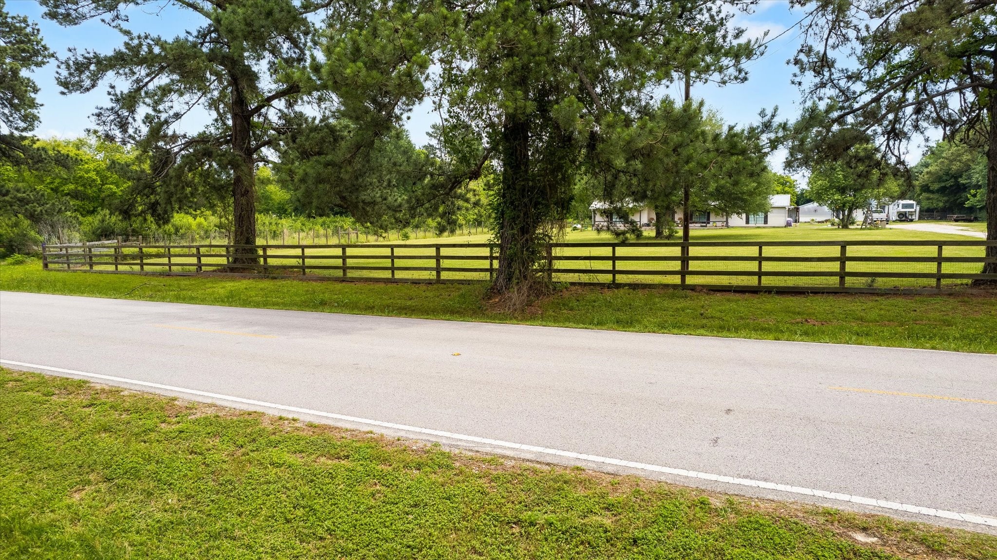 12488 Anderson Road Property Photo 6