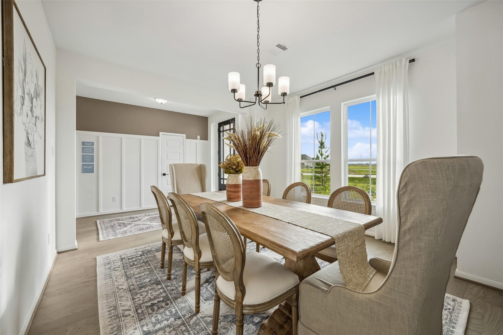 4012 Ranch Home Drive Property Photo 4