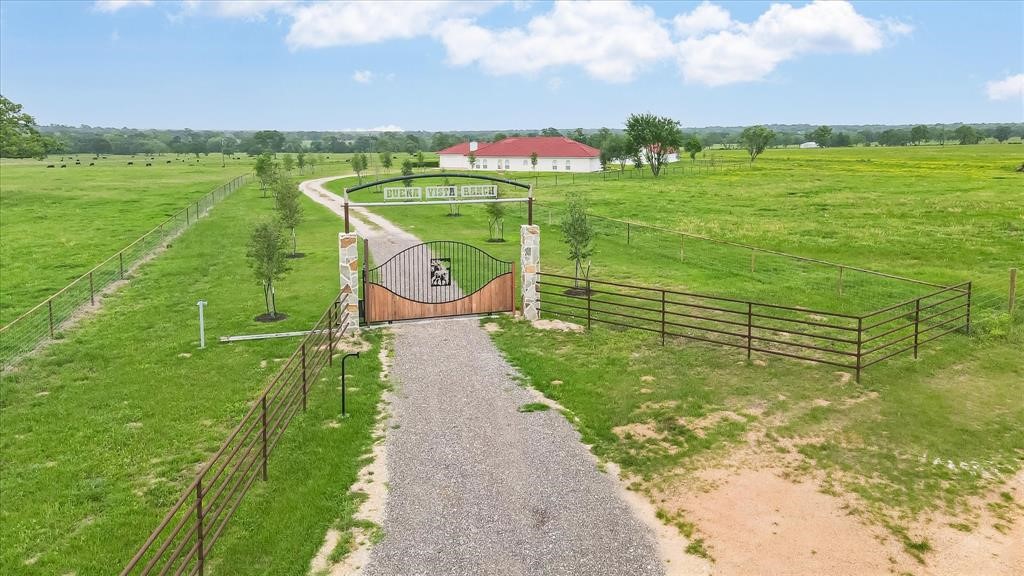 24600 Nine Bar Road Property Photo 2