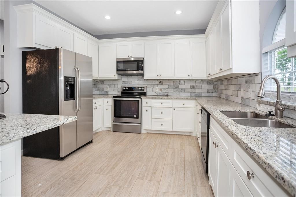 24600 Nine Bar Road Property Photo 11