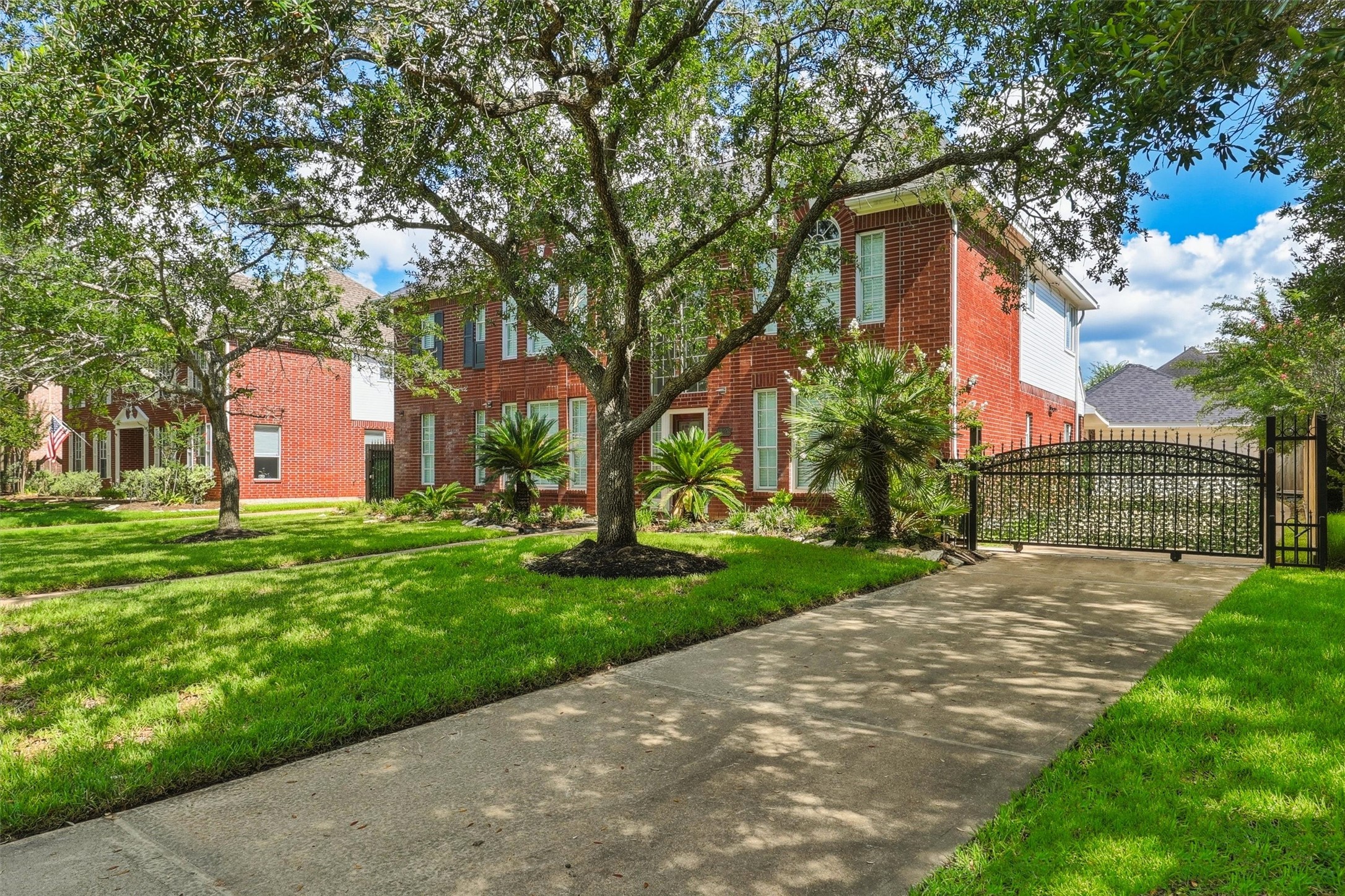 19226 Atherton Lane Property Photo 3