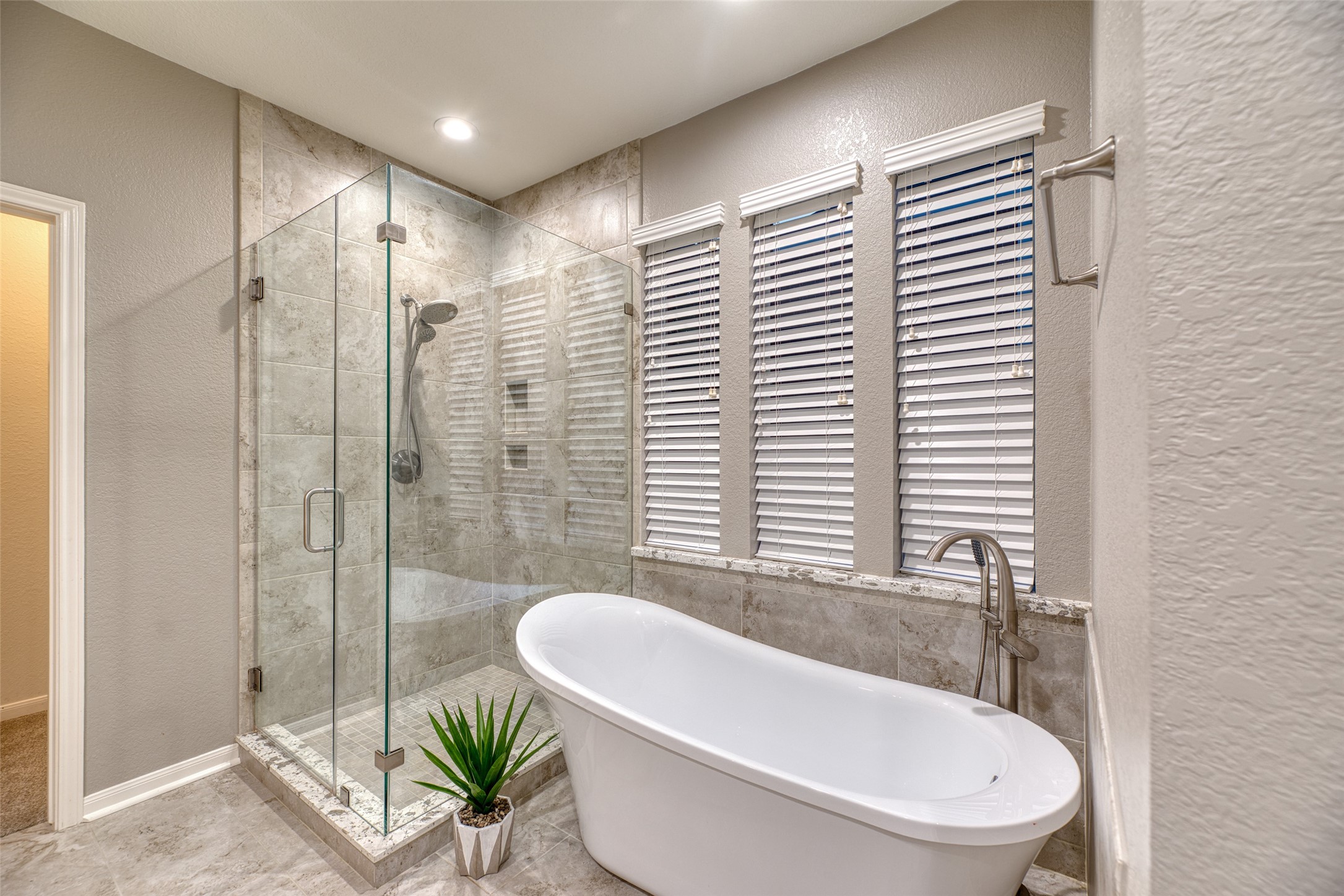 19226 Atherton Lane Property Photo 16