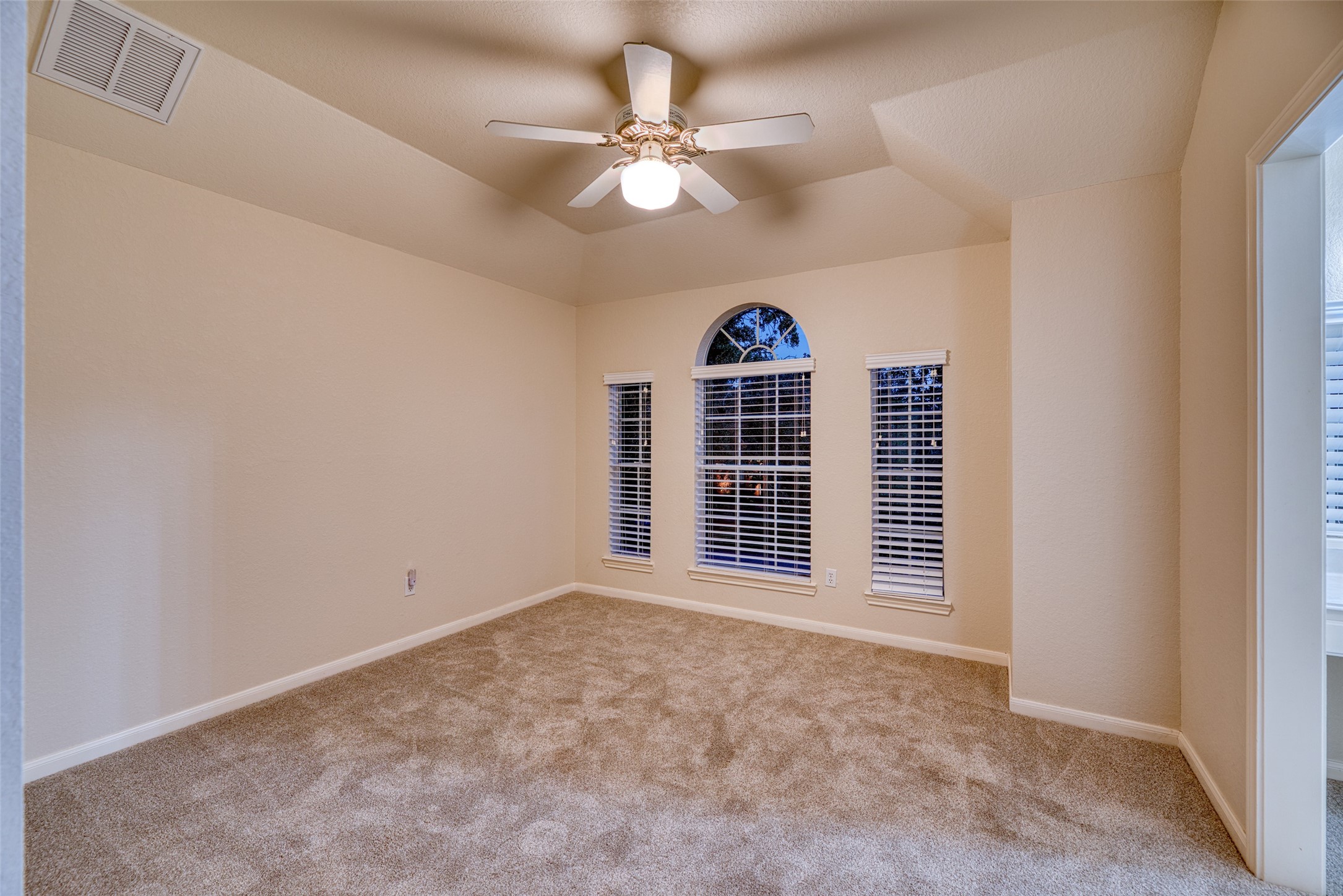 19226 Atherton Lane Property Photo 22