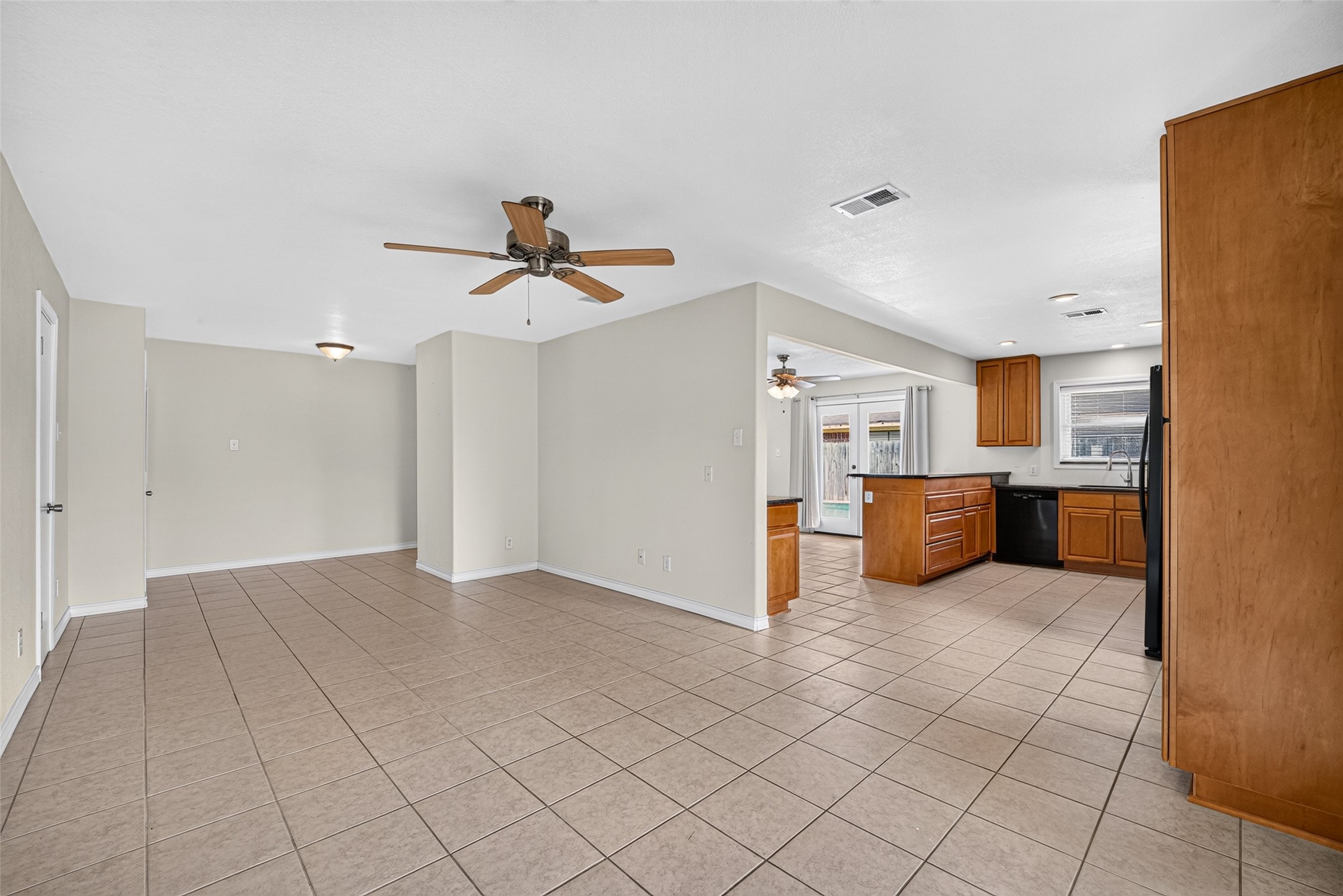 3125 Mar Ann Drive Property Photo 8