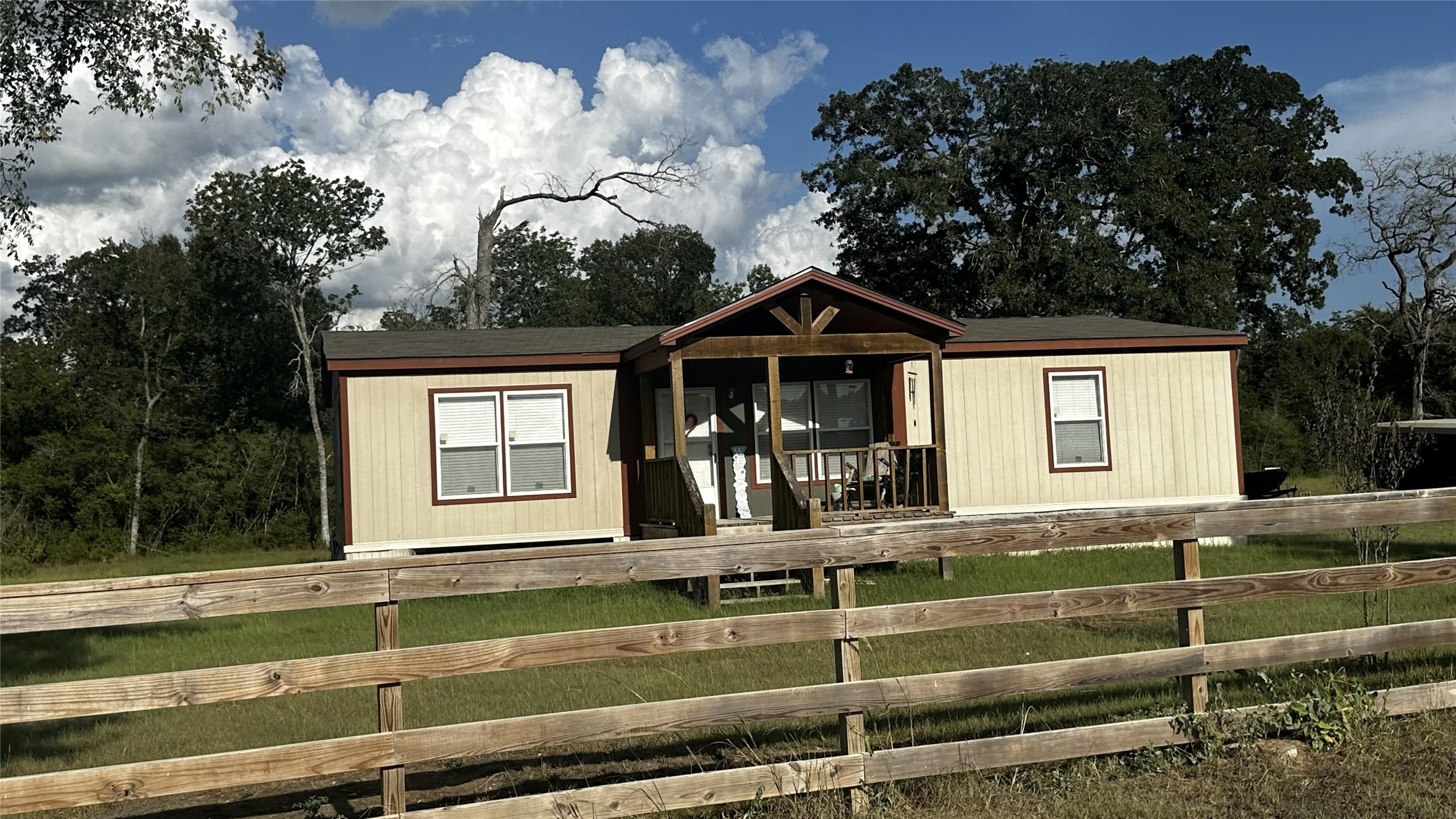 5232 Dawkins Road Property Photo 2