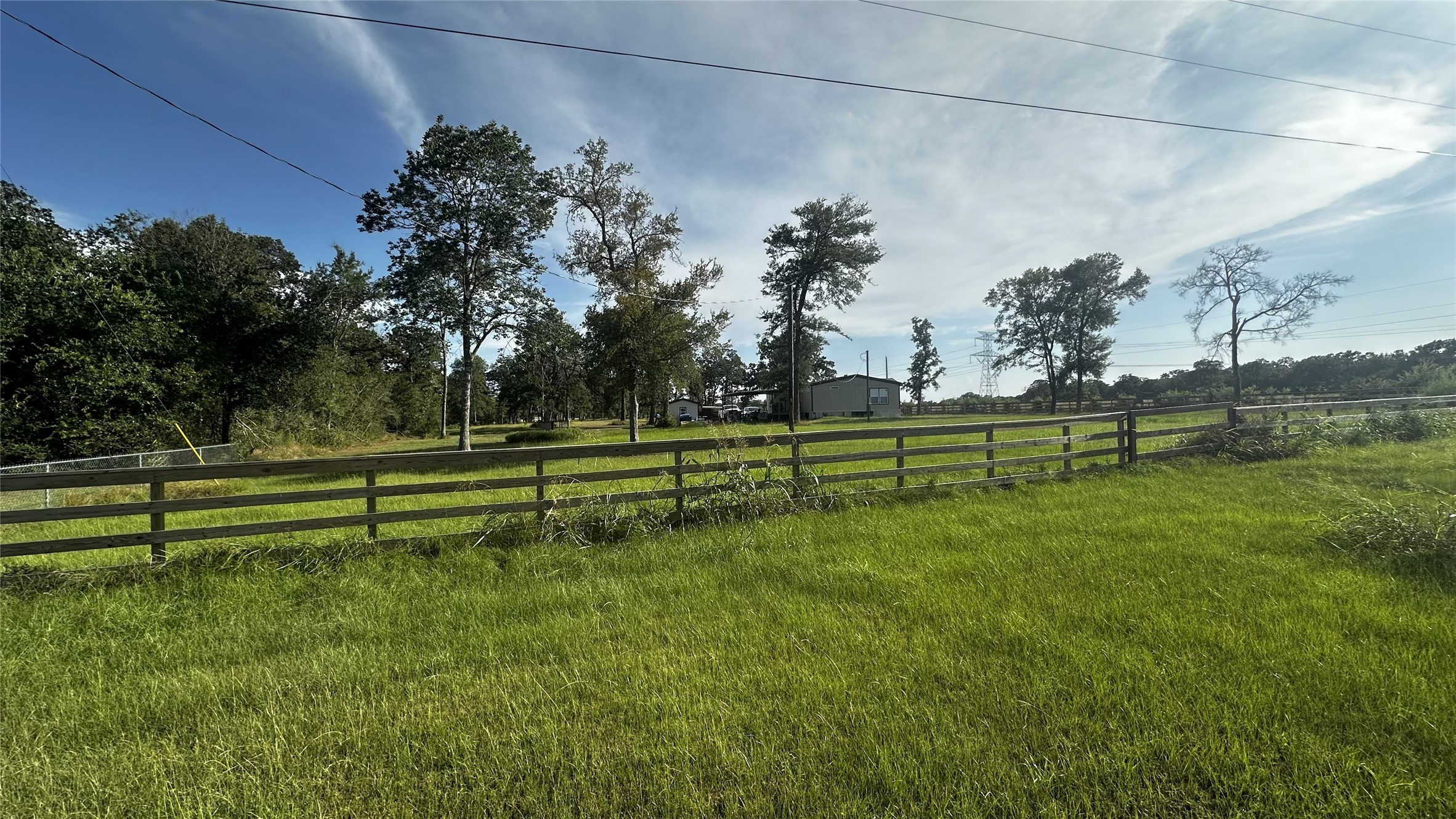 5232 Dawkins Road Property Photo 3