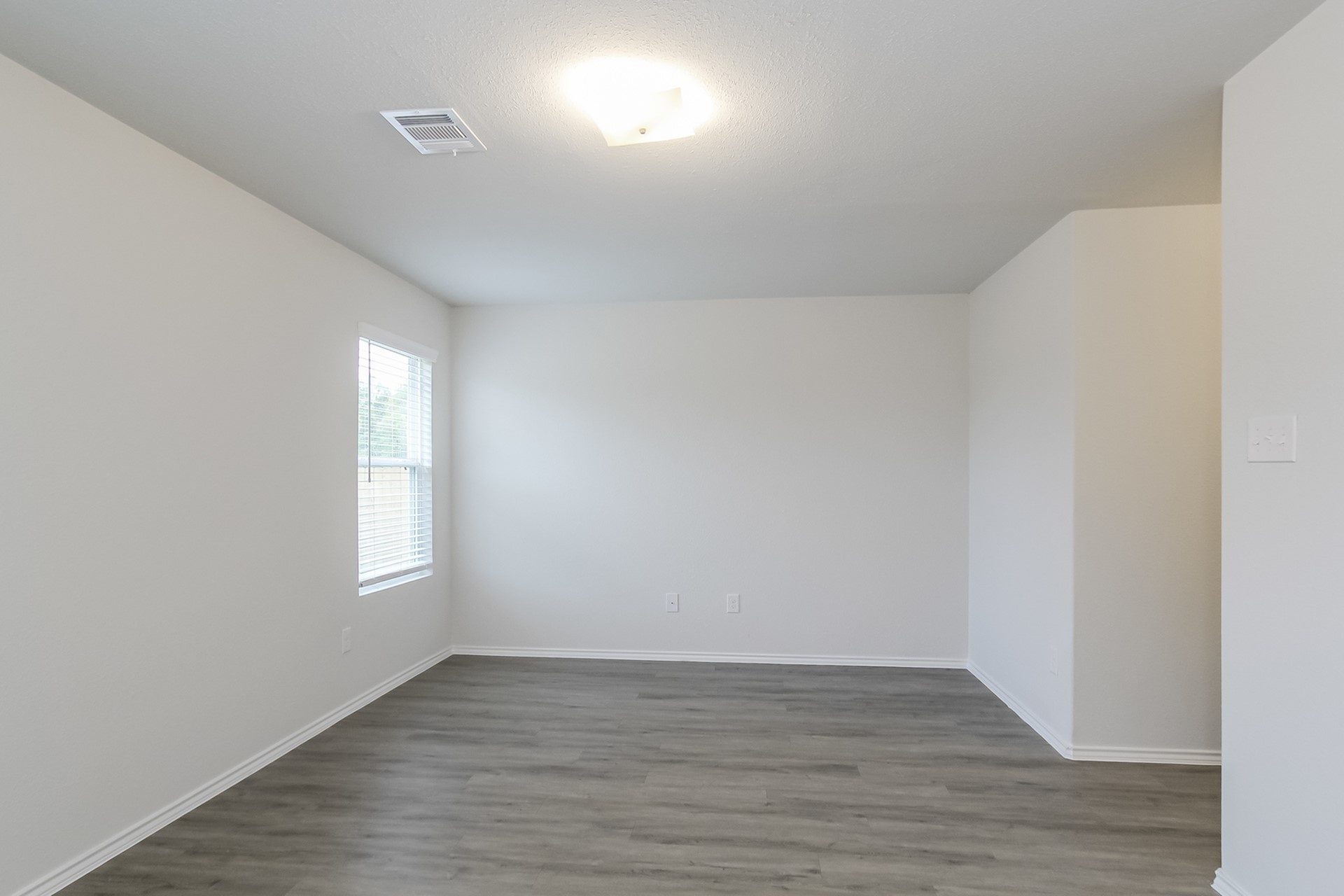 119 Cooper Creek Lane Property Photo 7
