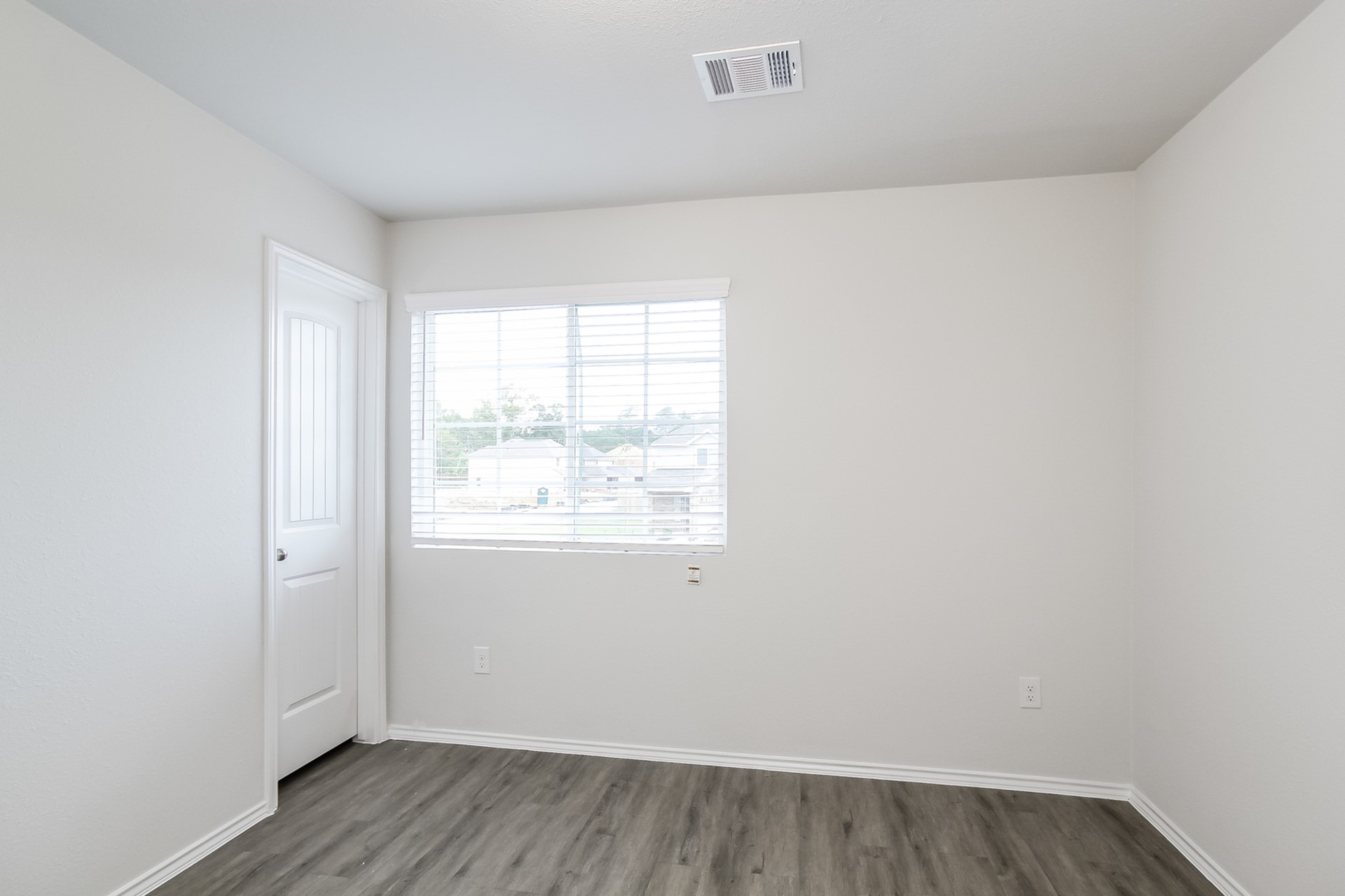 119 Cooper Creek Lane Property Photo 8
