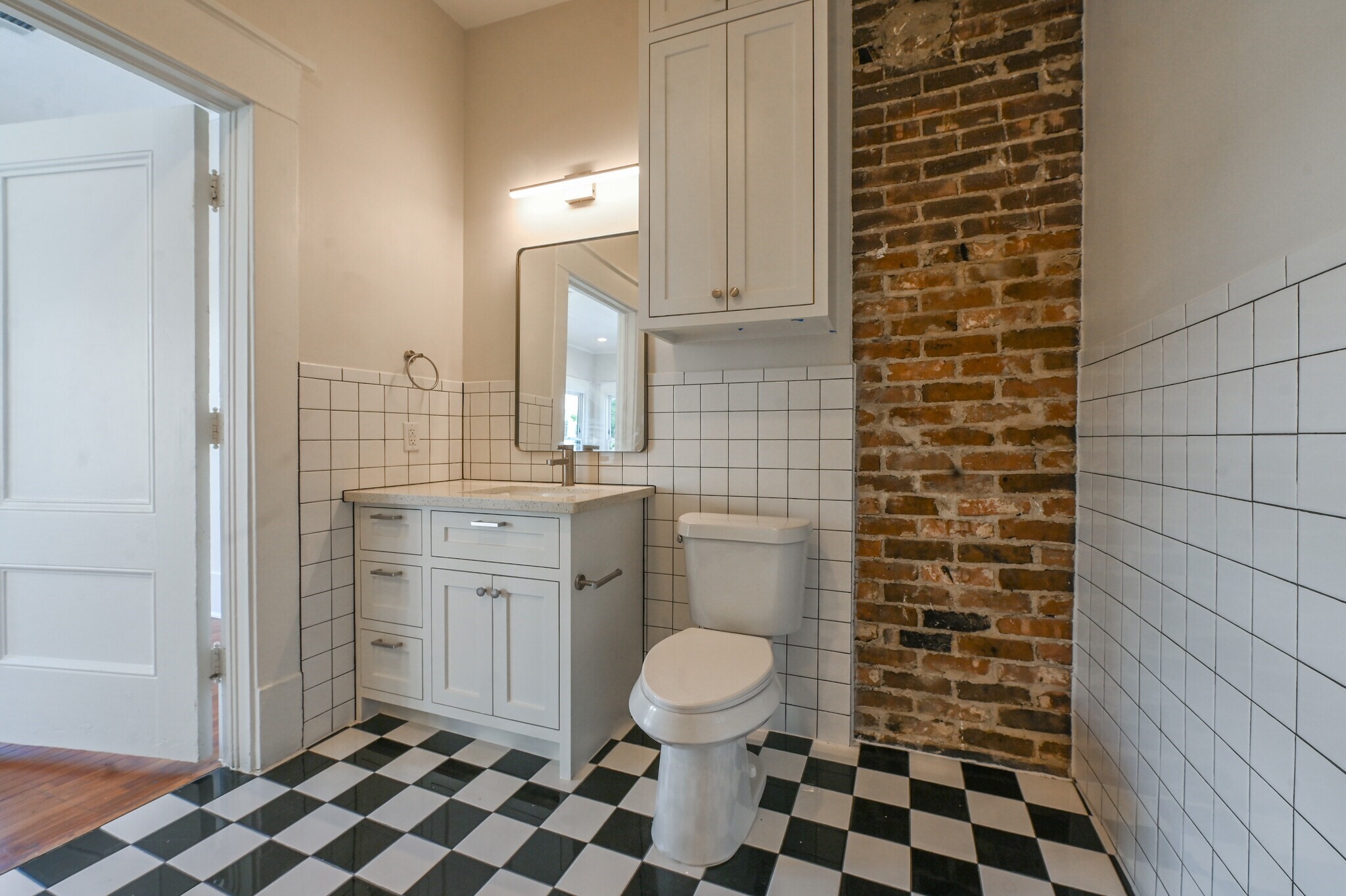 811 Stuart Street C Property Photo 11