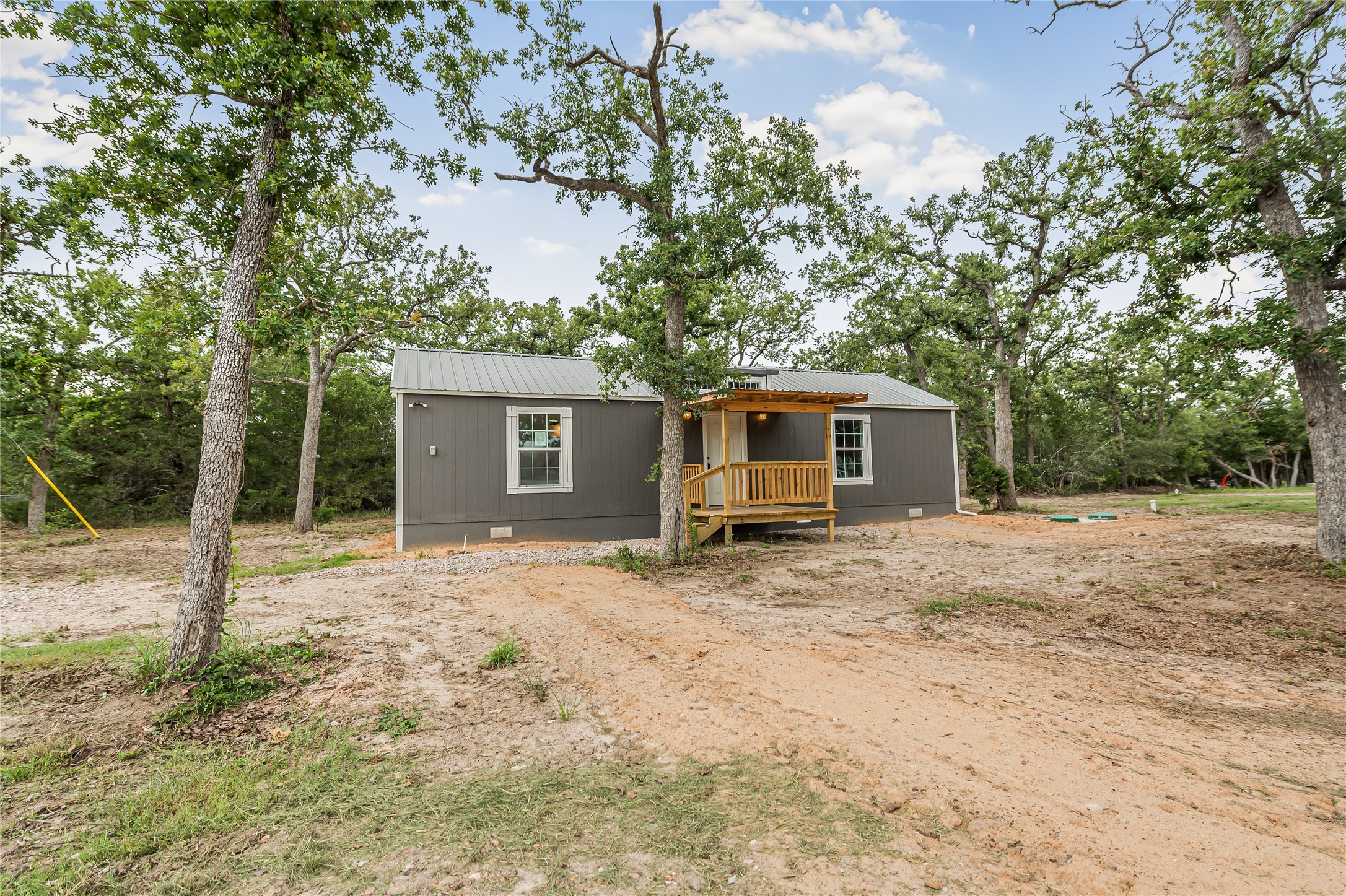 405 Wilderness Road Property Photo 16