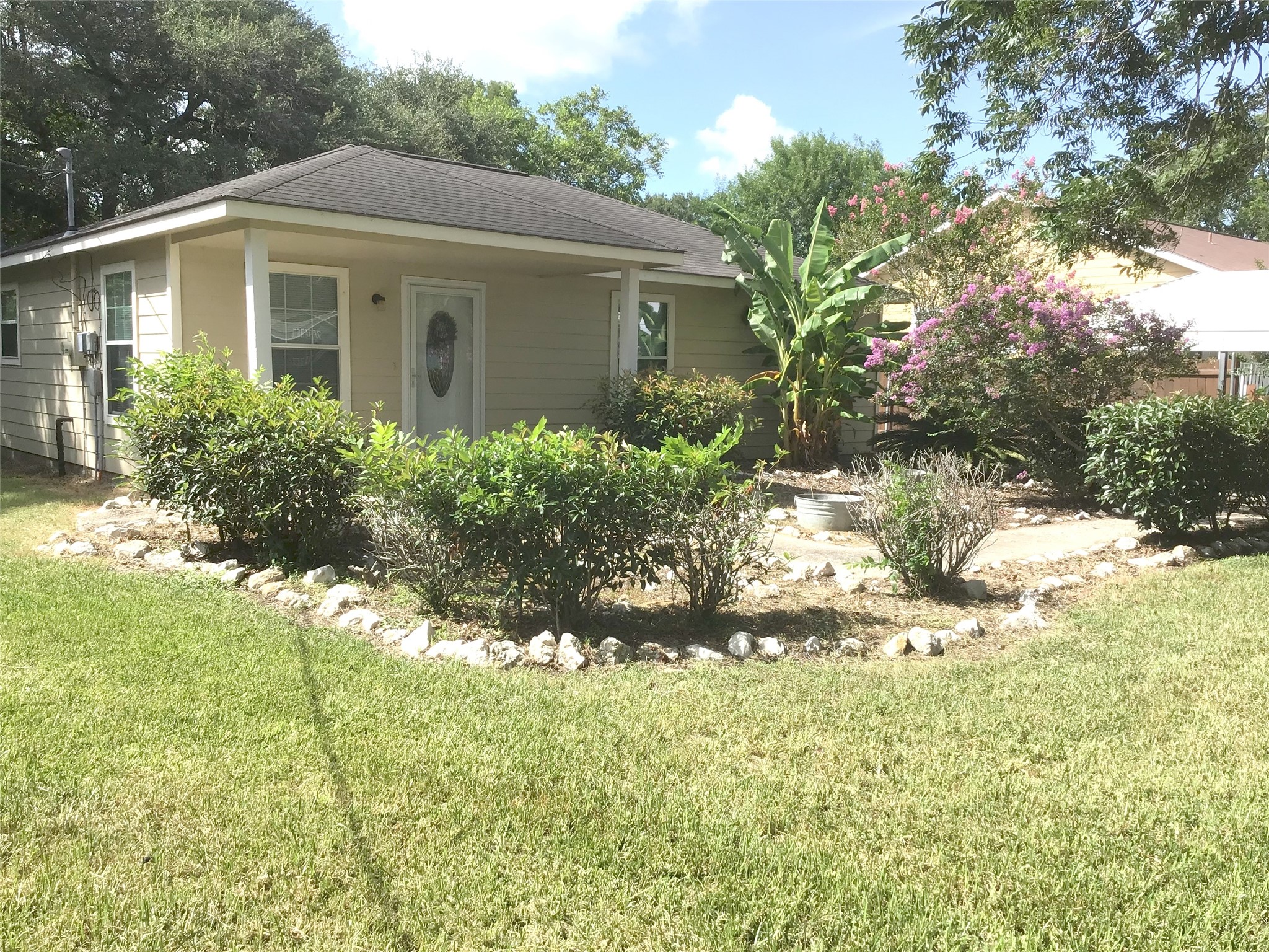 1006 2nd Street Property Photo 1