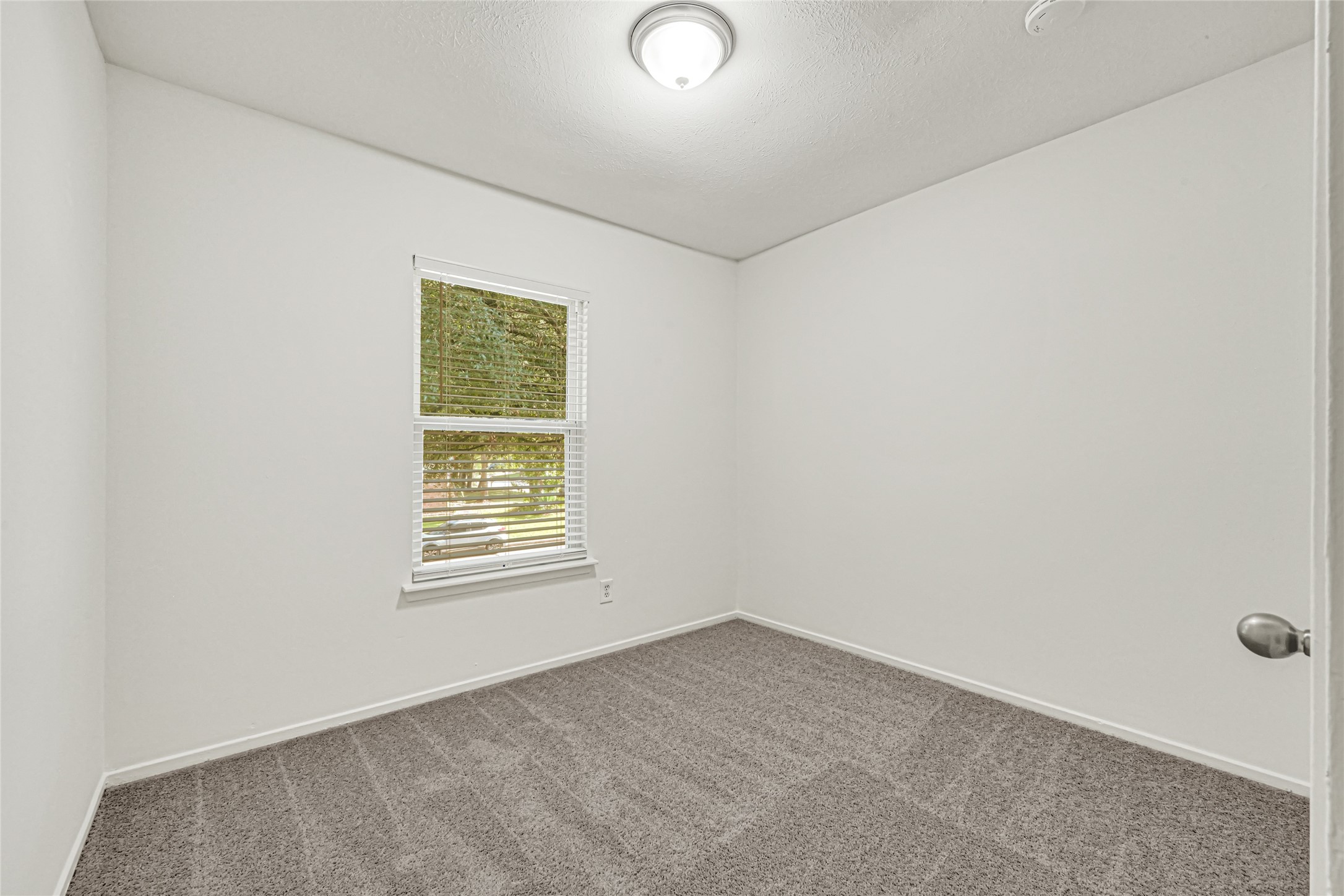 8610 Timber View Drive Property Photo 20