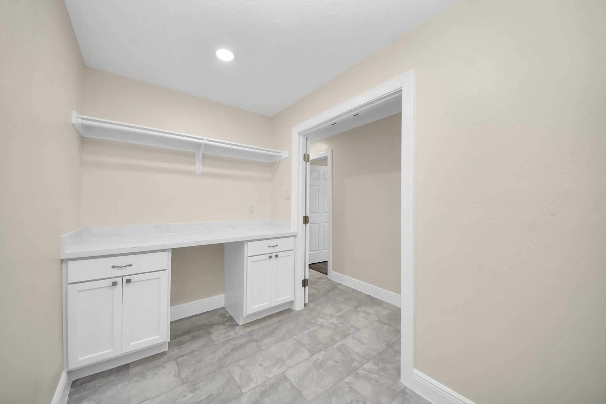 7066 Villa Street A Property Photo 17