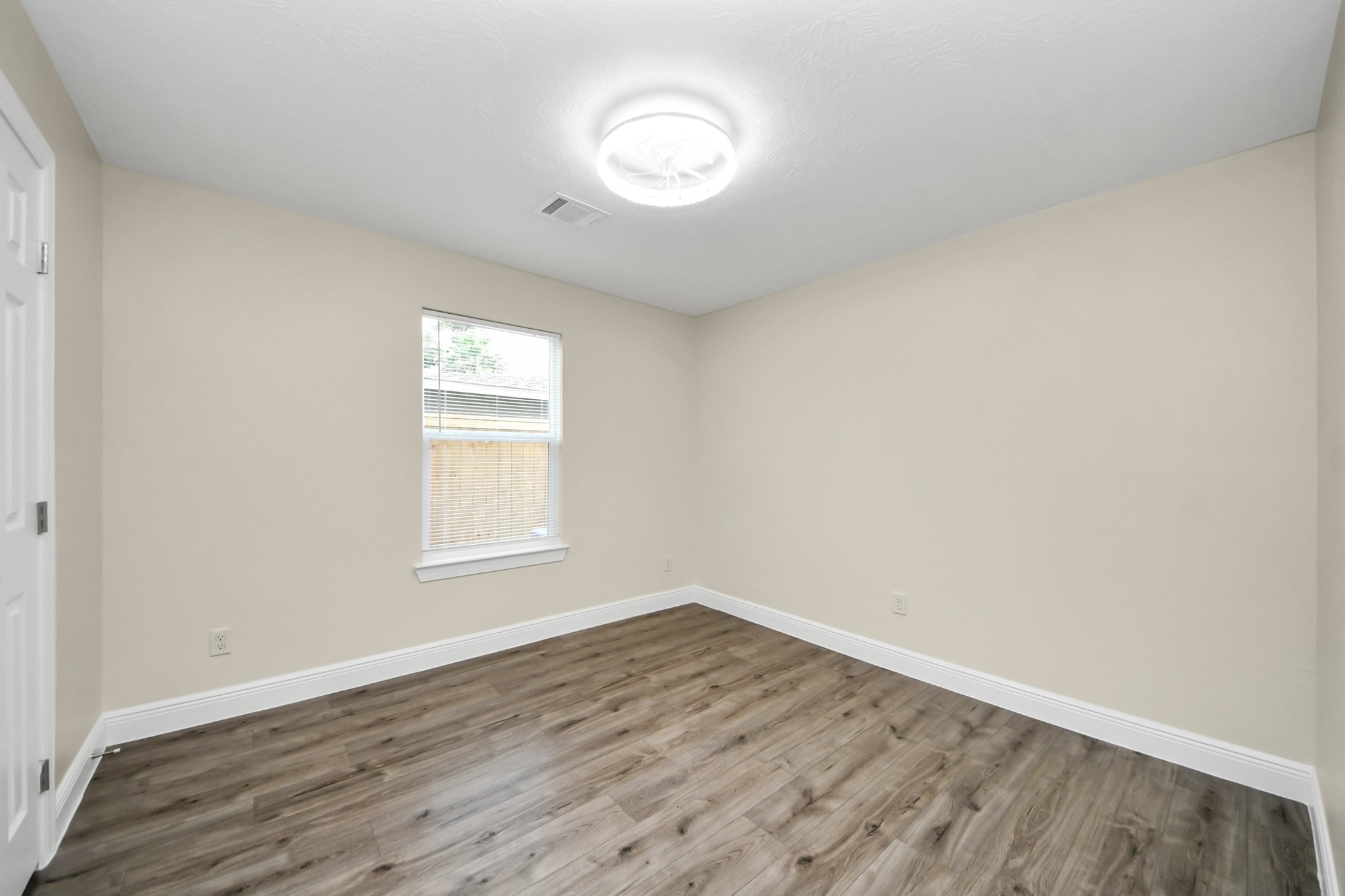 7066 Villa Street A Property Photo 21