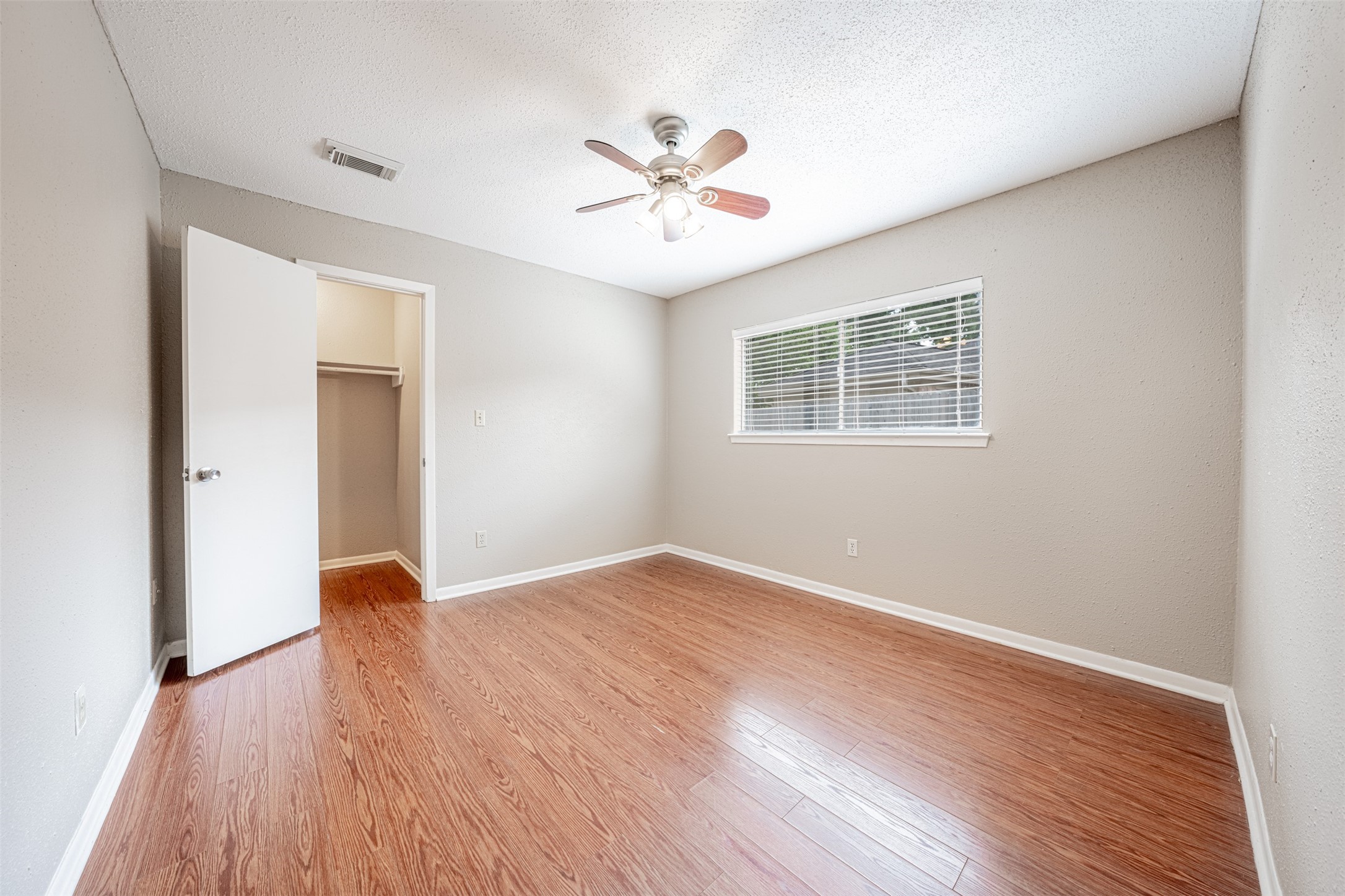 2342 Sunset Trail Property Photo 15