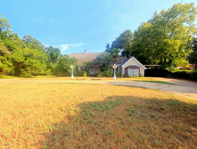 1201 Brazos Street E Property Photo 2