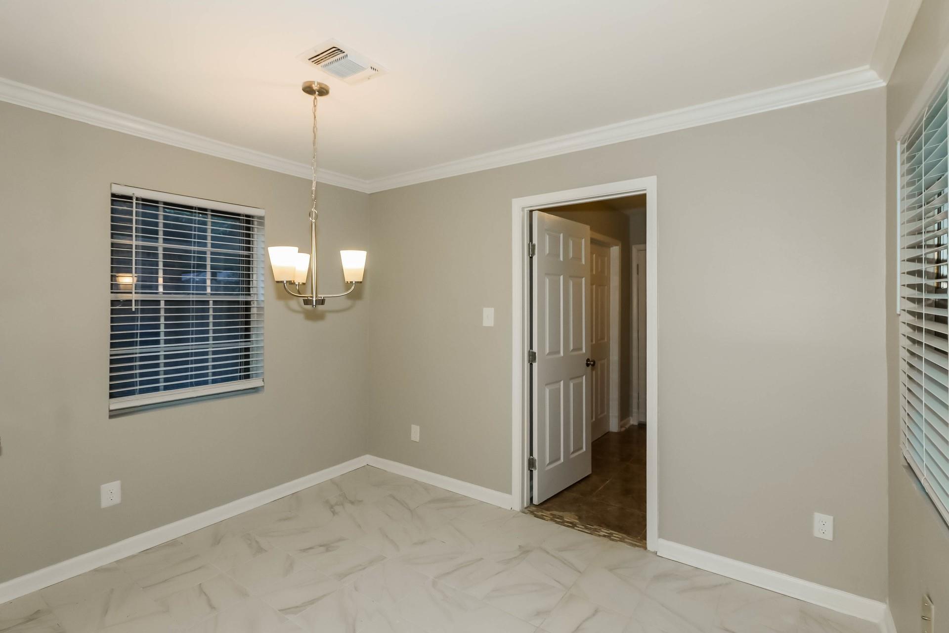 1506 Castlerock Drive Property Photo 6