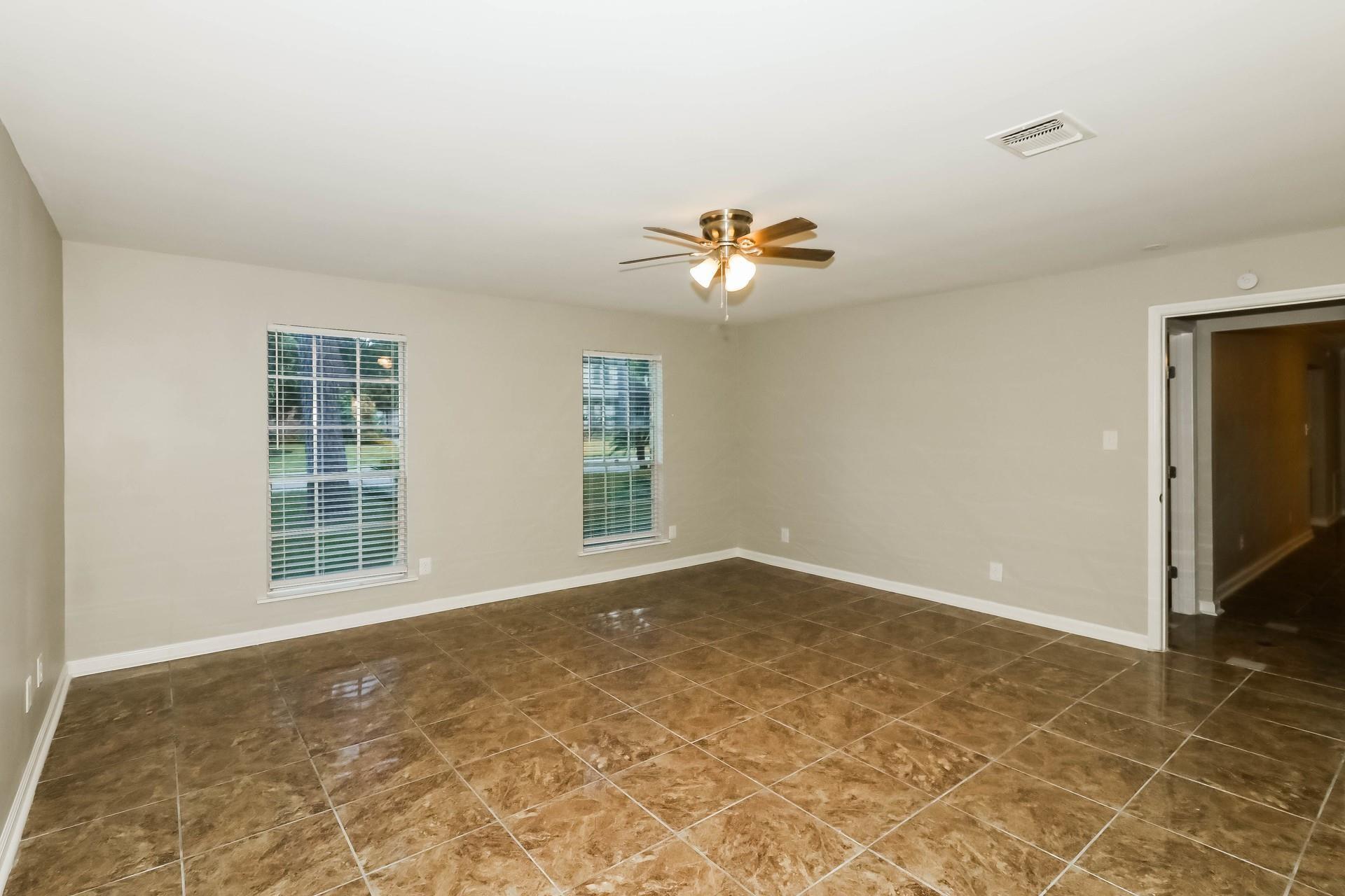 1506 Castlerock Drive Property Photo 10