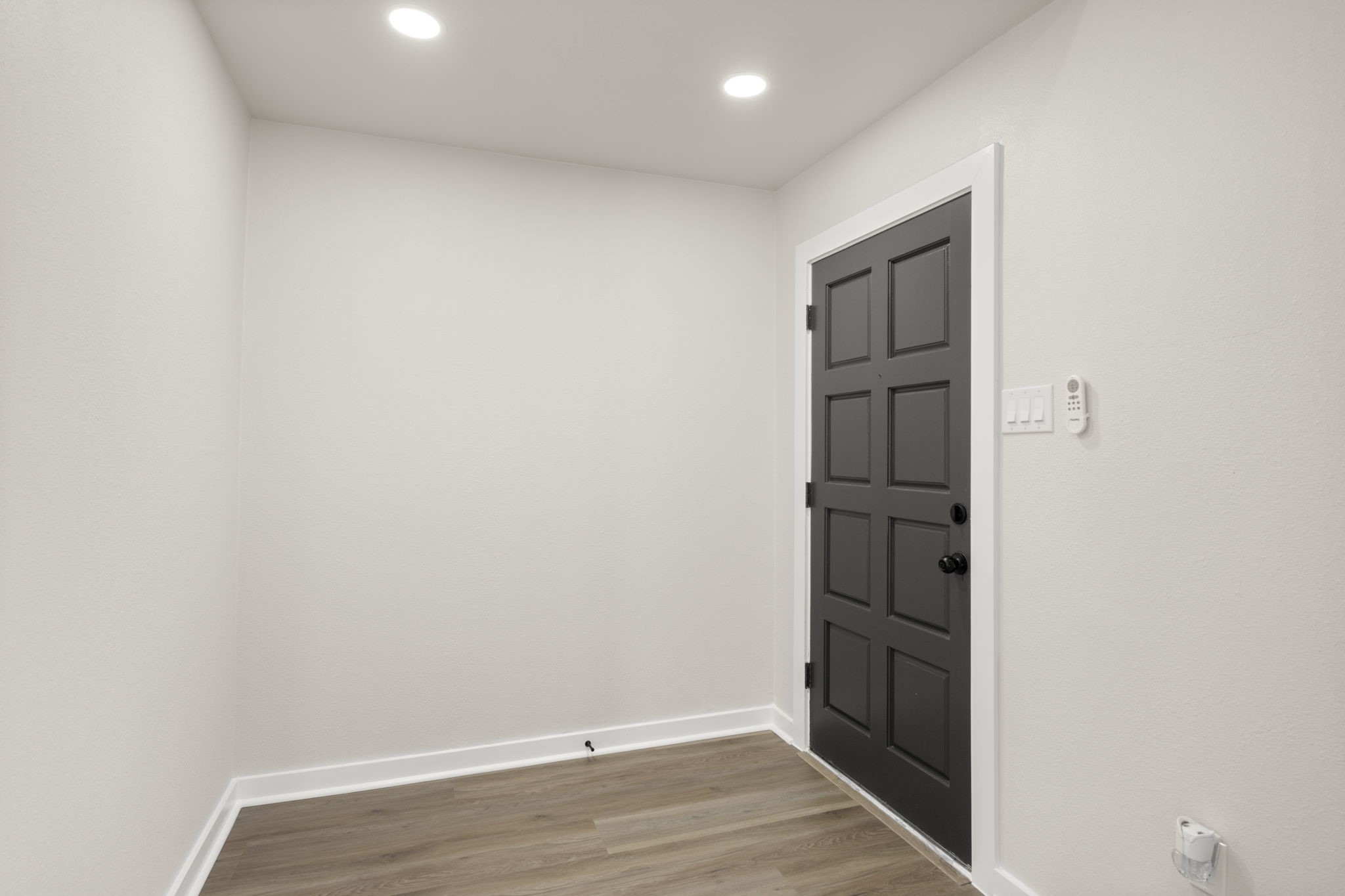 11534 Willwood Drive Property Photo 8