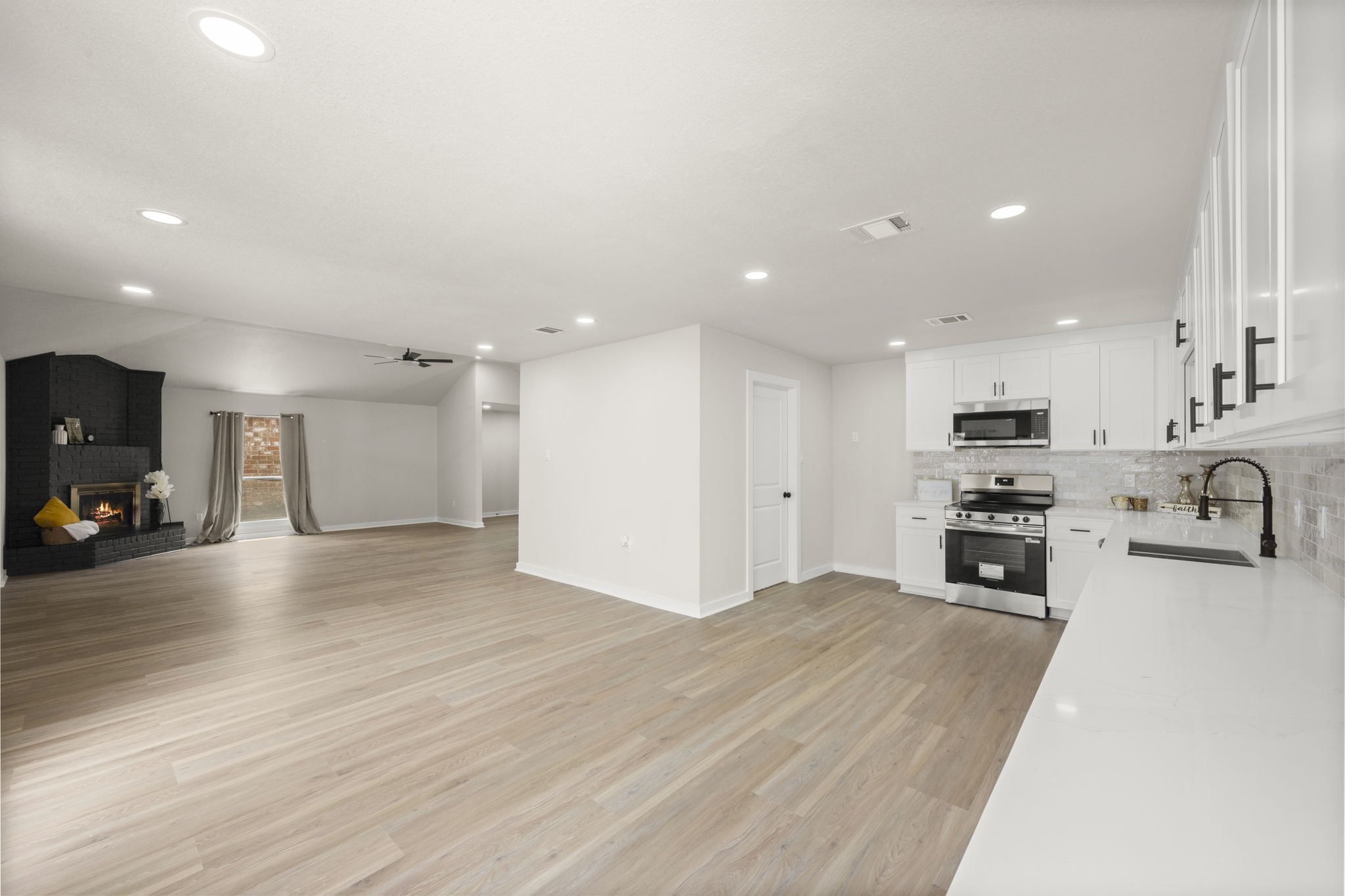 11534 Willwood Drive Property Photo 12