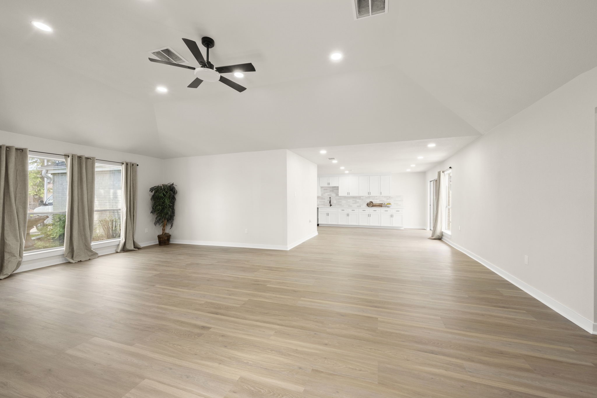 11534 Willwood Drive Property Photo 20