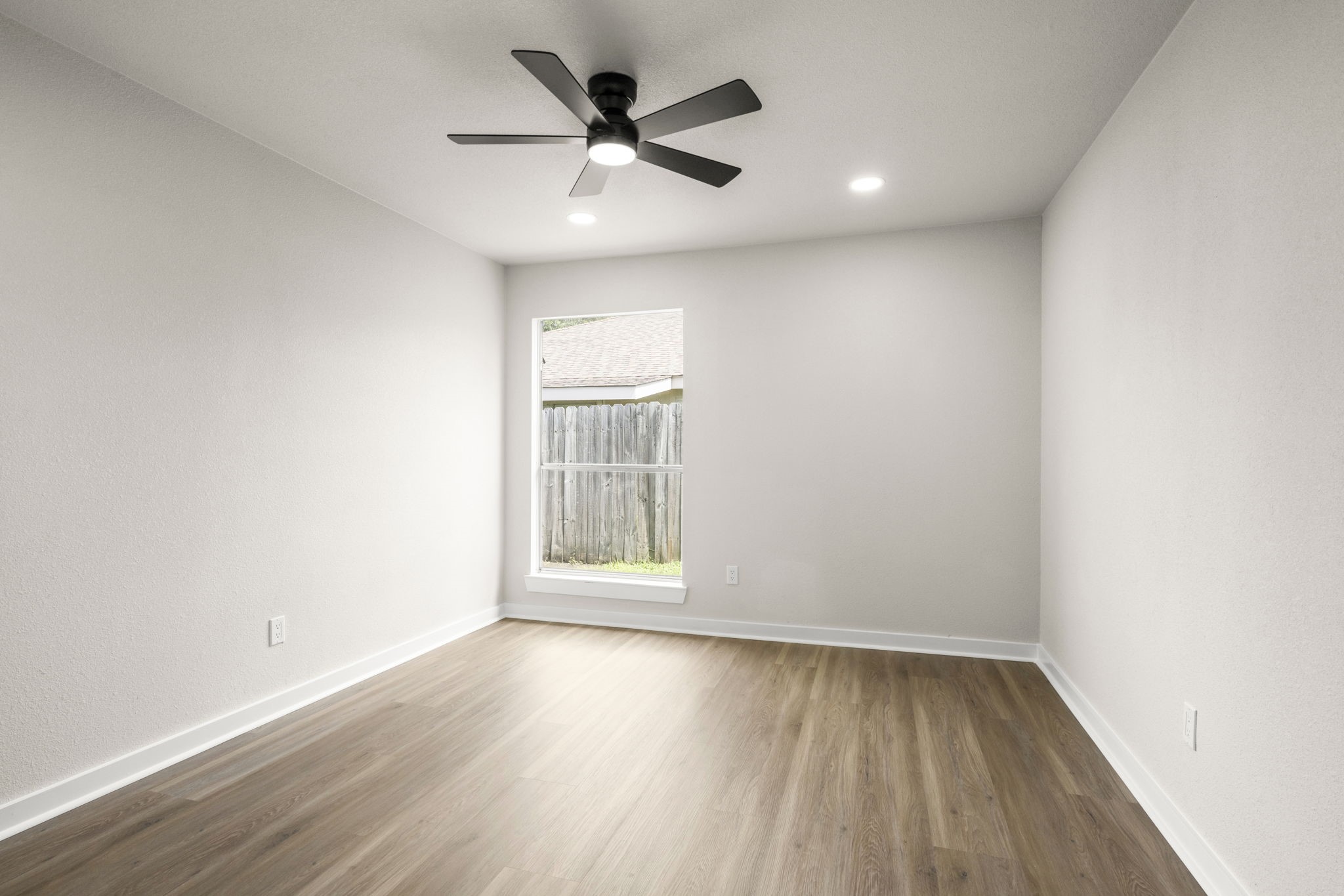 11534 Willwood Drive Property Photo 32