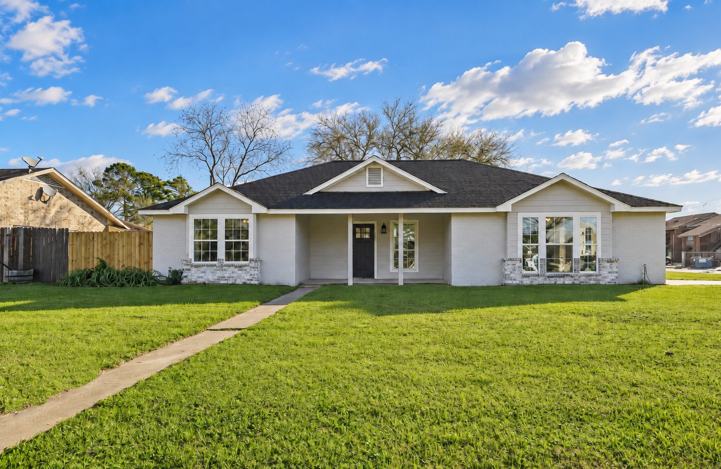 1740 6th Street Property Photo 1