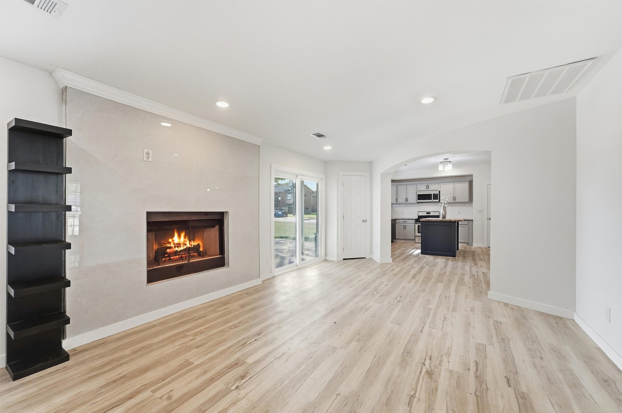 1740 6th Street Property Photo 5