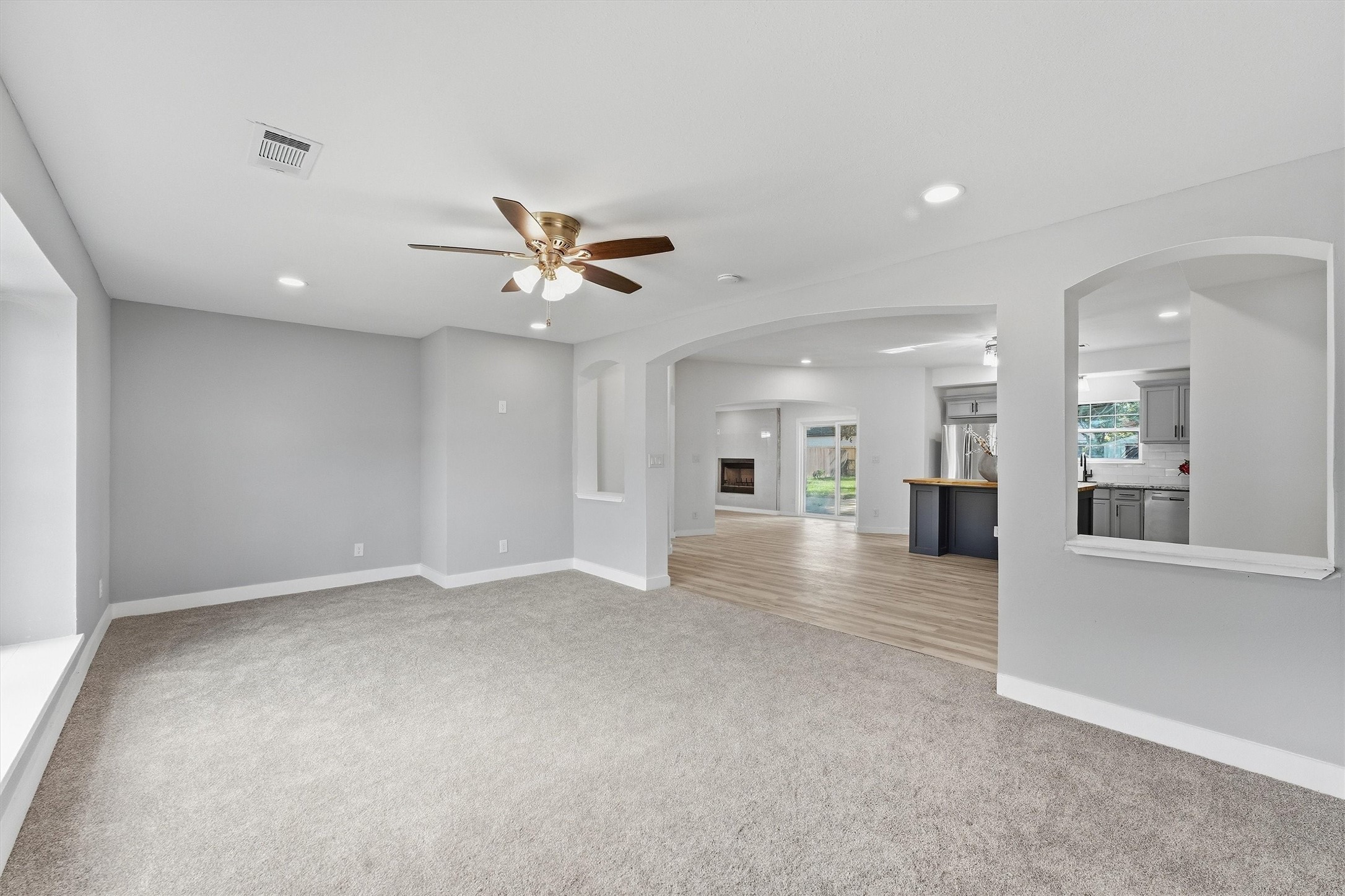 1740 6th Street Property Photo 6