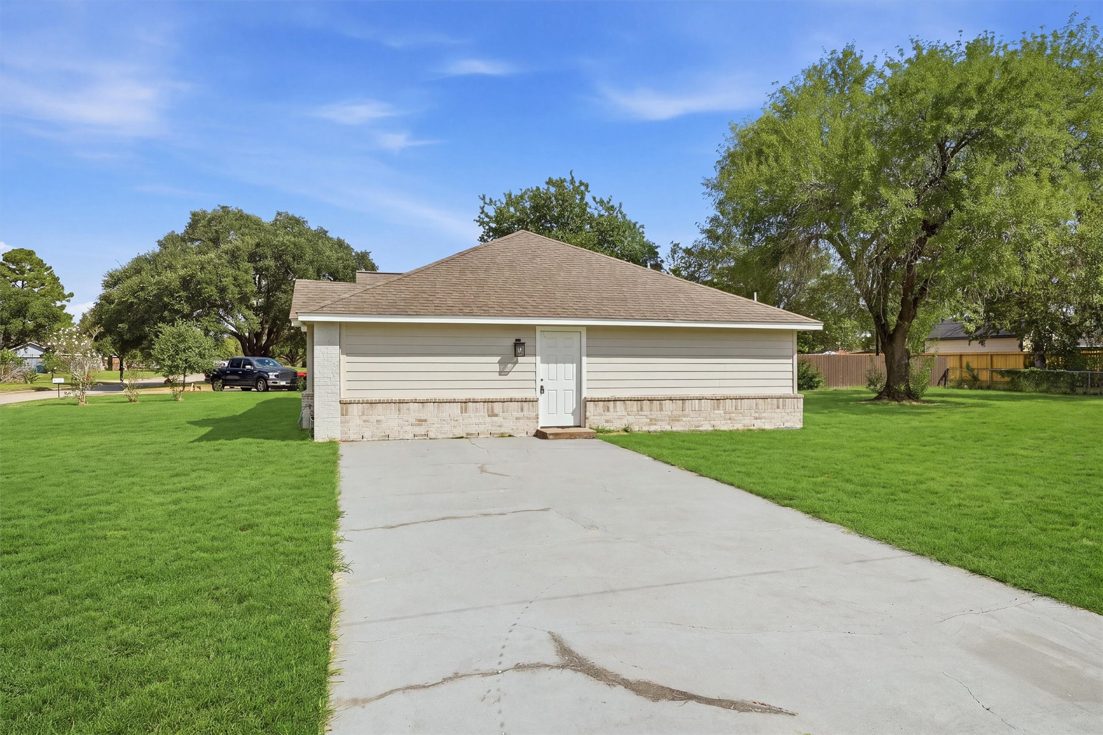 1740 6th Street Property Photo 22