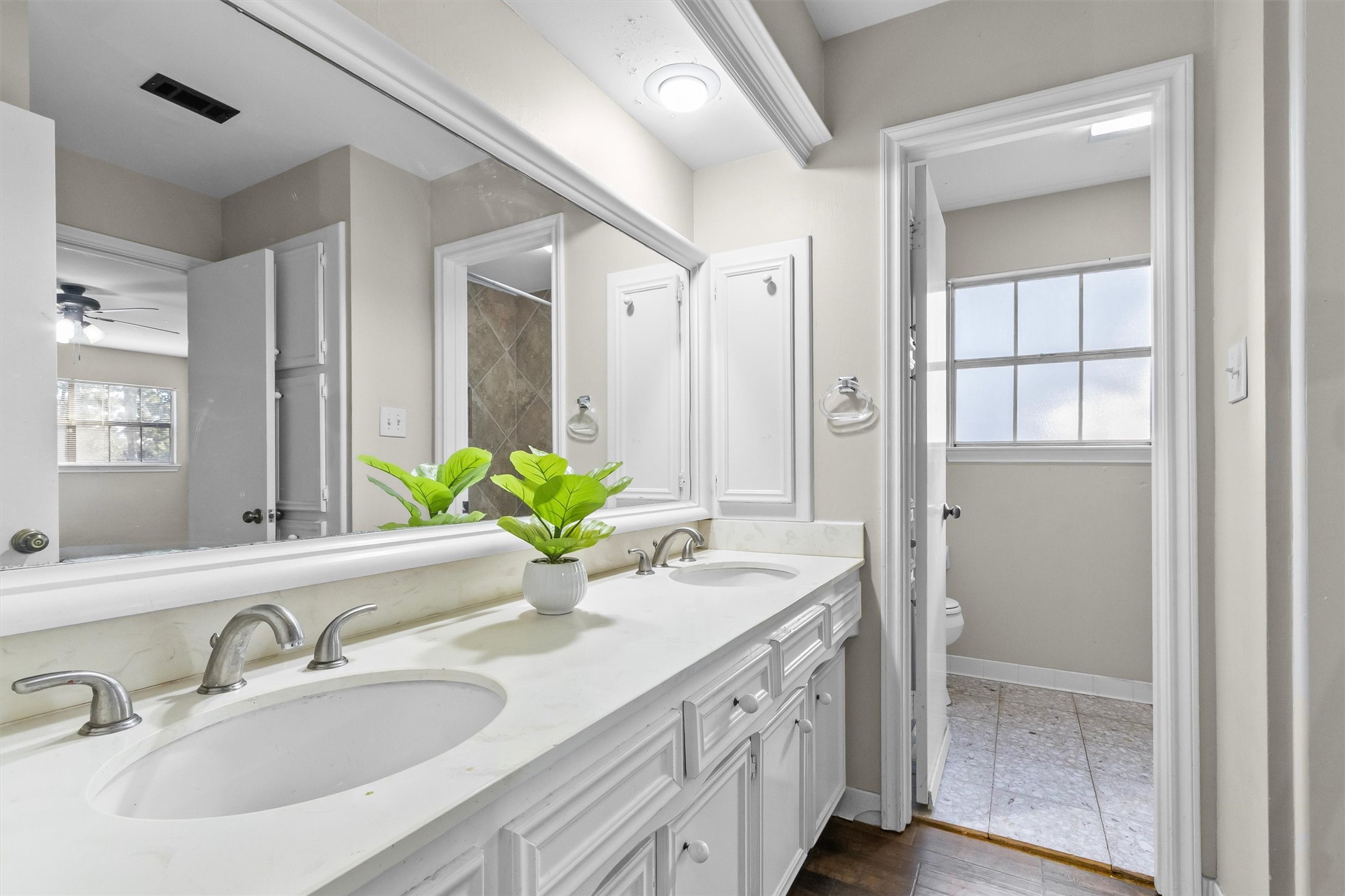 13611 Charwell Crossing Lane Property Photo 4